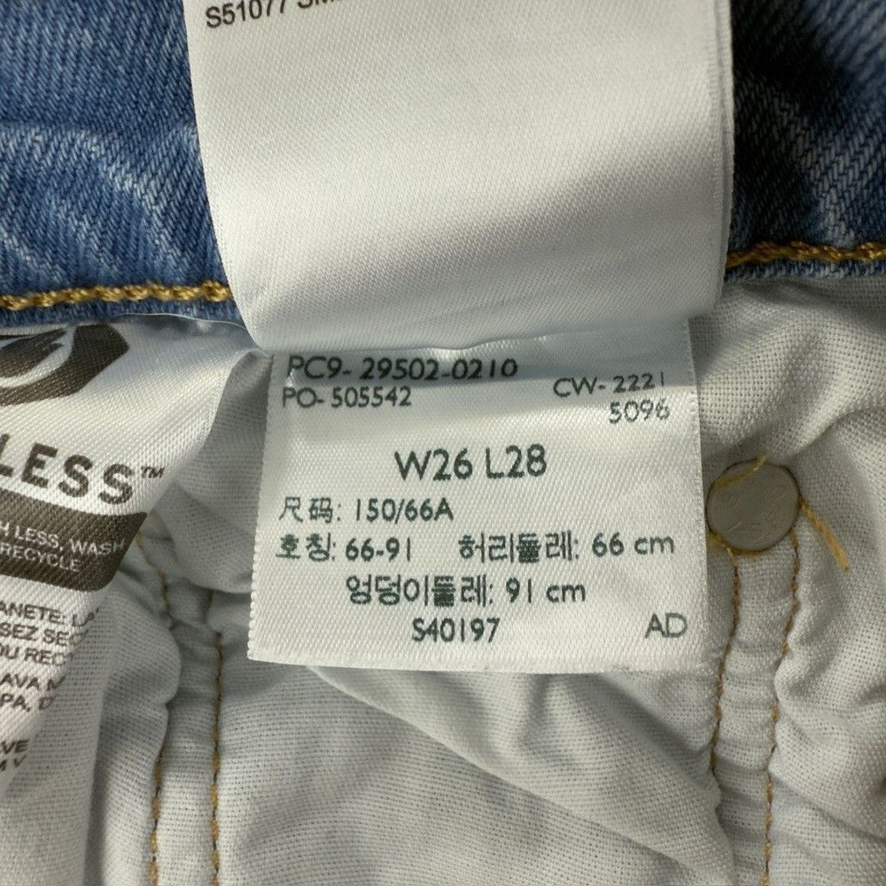 Levi's Levi's 501 Light Blue Denim Distresses Jeans Women's Size 2 Size 26" / US 2 / IT 38 - 9 Thumbnail