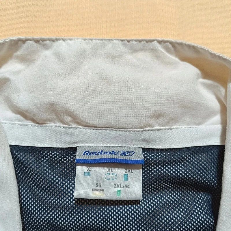 Reebok Vintage 00s Reebok Tracksuit Jacket Full Zip White Blue XL Size US XL / EU 56 / 4 - 8 Thumbnail
