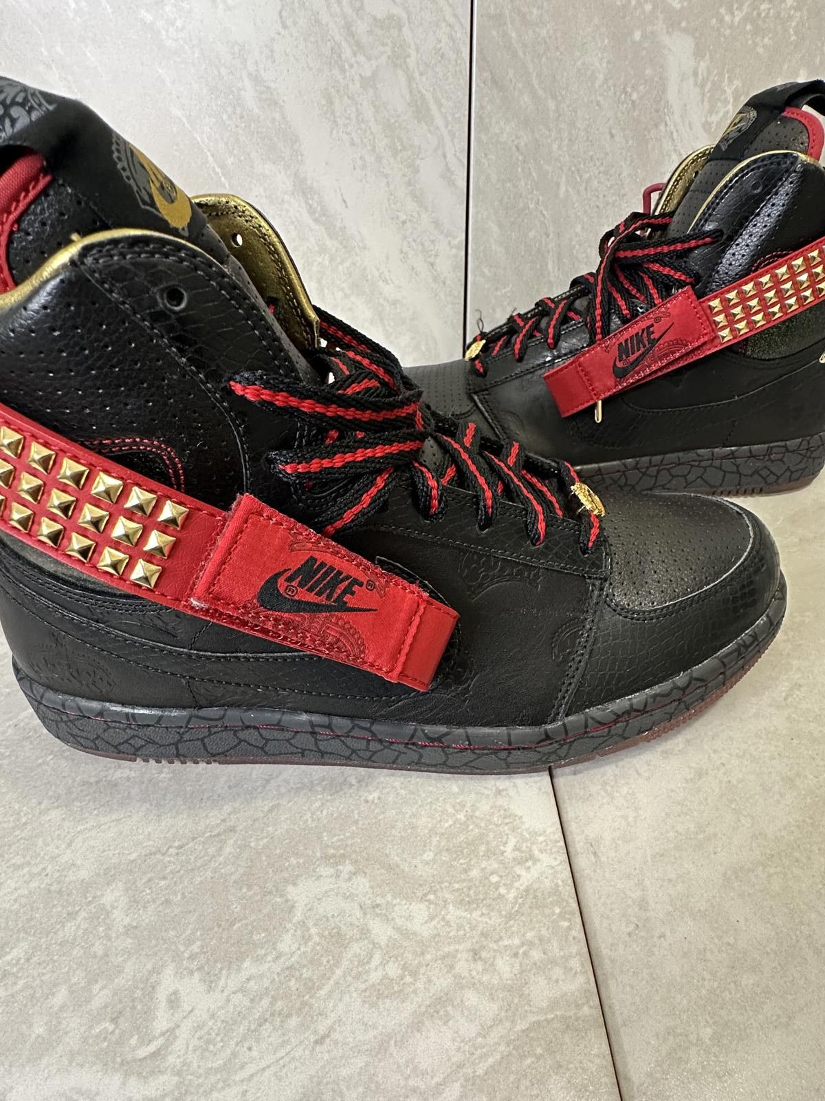 Jordan Brand Nike Dynasty High Premium Mighty Crown 2009 Exclusive Collab Size US 9 / EU 42 - 8 Thumbnail