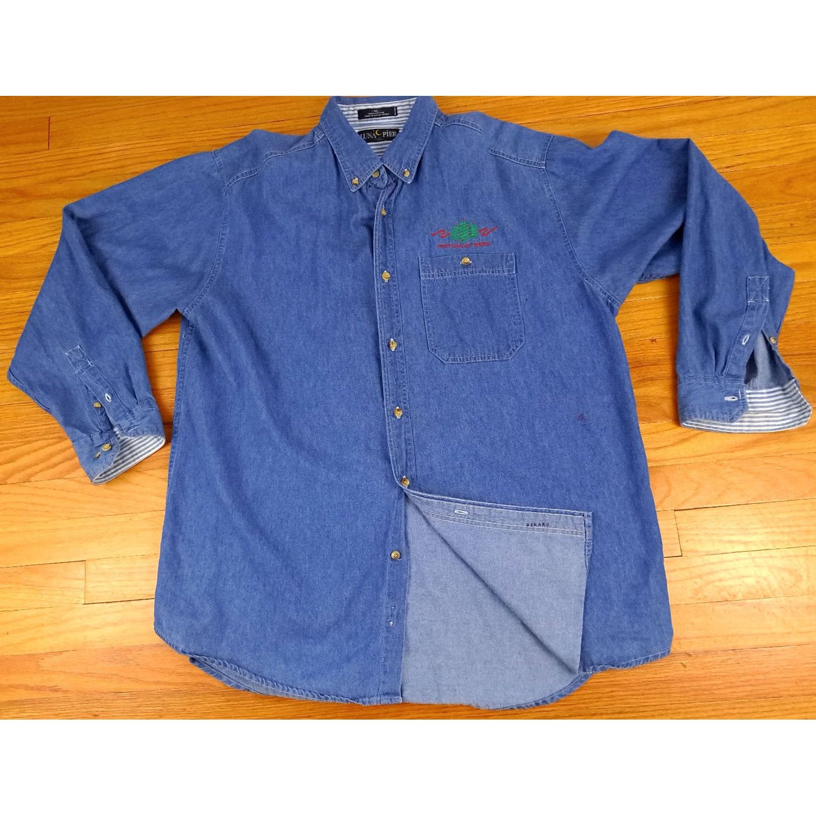 Vintage Luna Pier Festival of Trees Blue Jean Full Button Embroidered Shirt XL Unisex Adults Long Sleeve Denim Button-Up 33in Size US XL / EU 56 / 4 - 5 Thumbnail