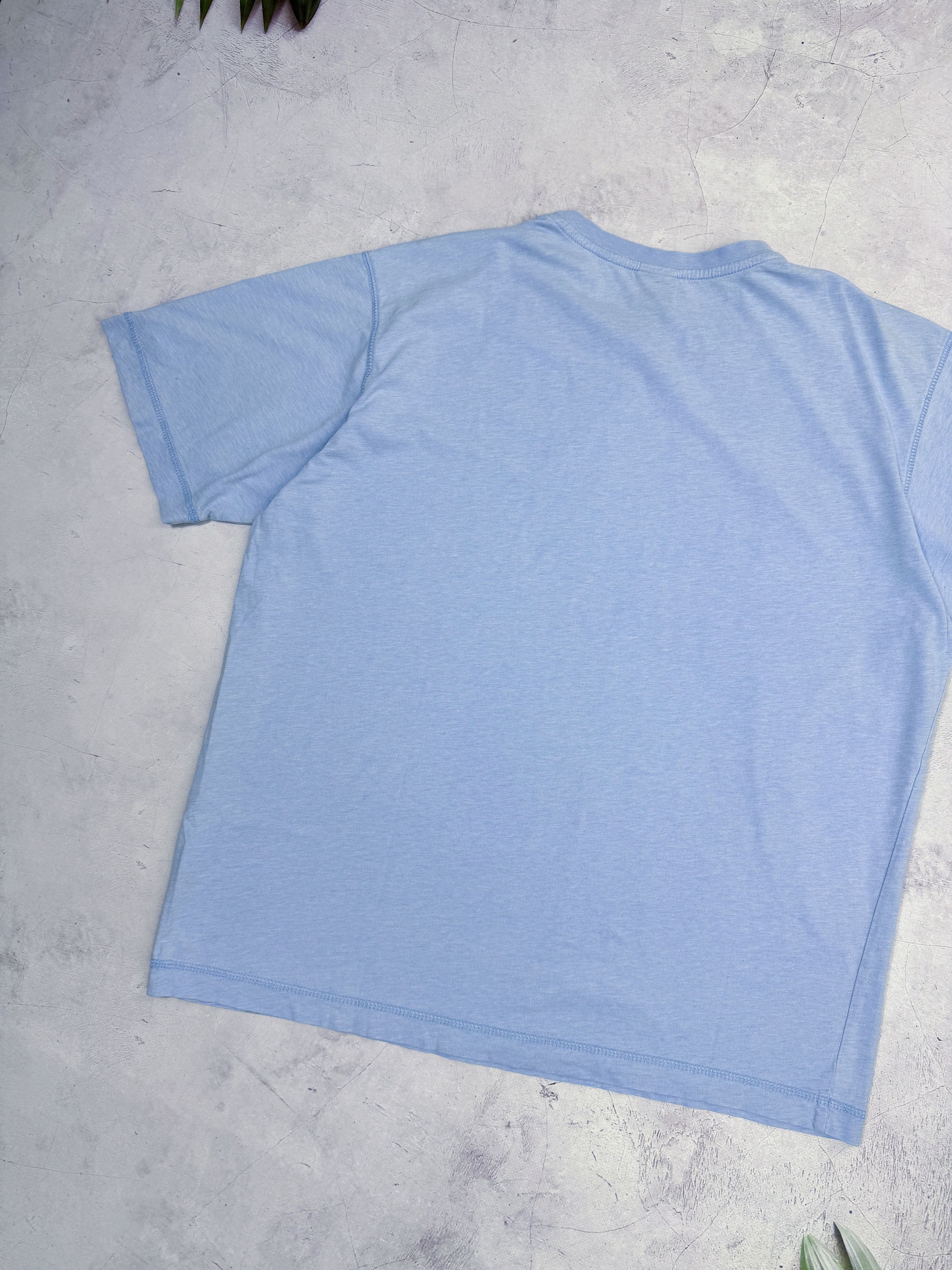 Nike × Vintage Nike T-Shirt Small Swoosh Logo Y2K Size US L / EU 52-54 / 3 - 9 Thumbnail