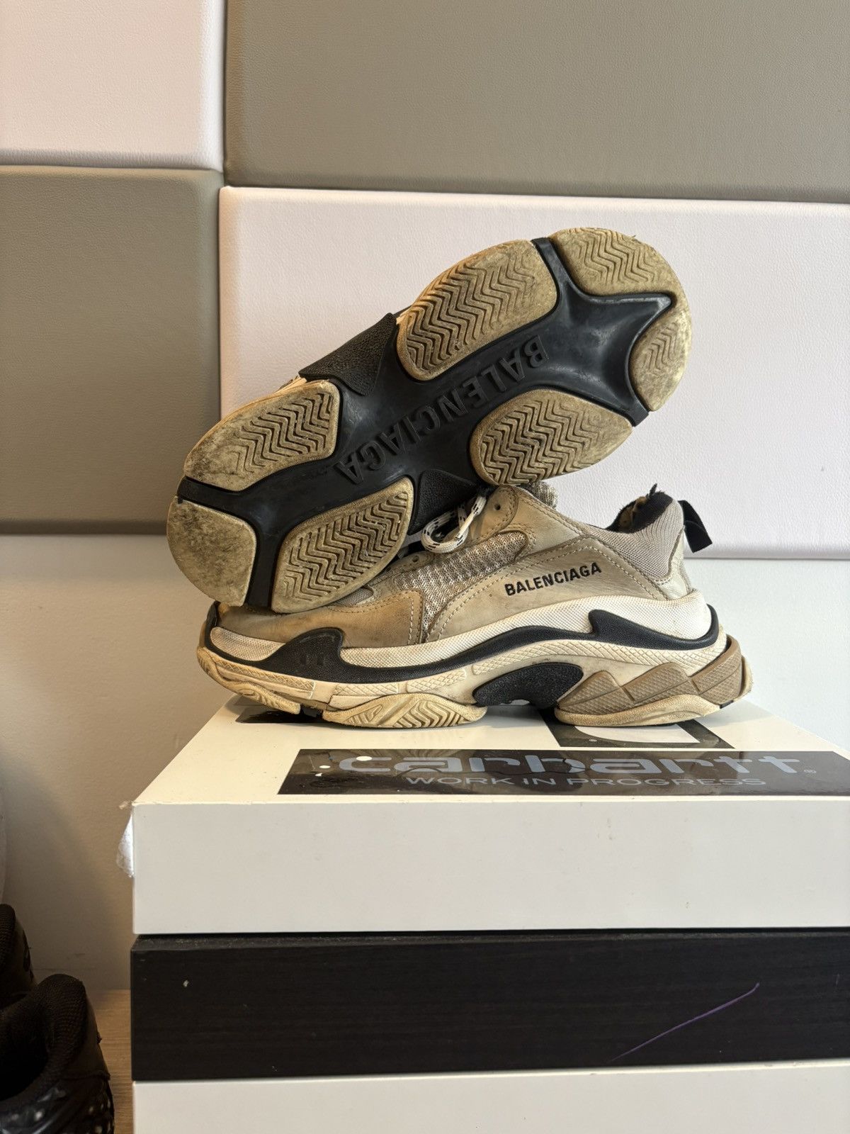 Balenciaga Balenciaga triple s rare Size US 8 / IT 38 - 7 Thumbnail