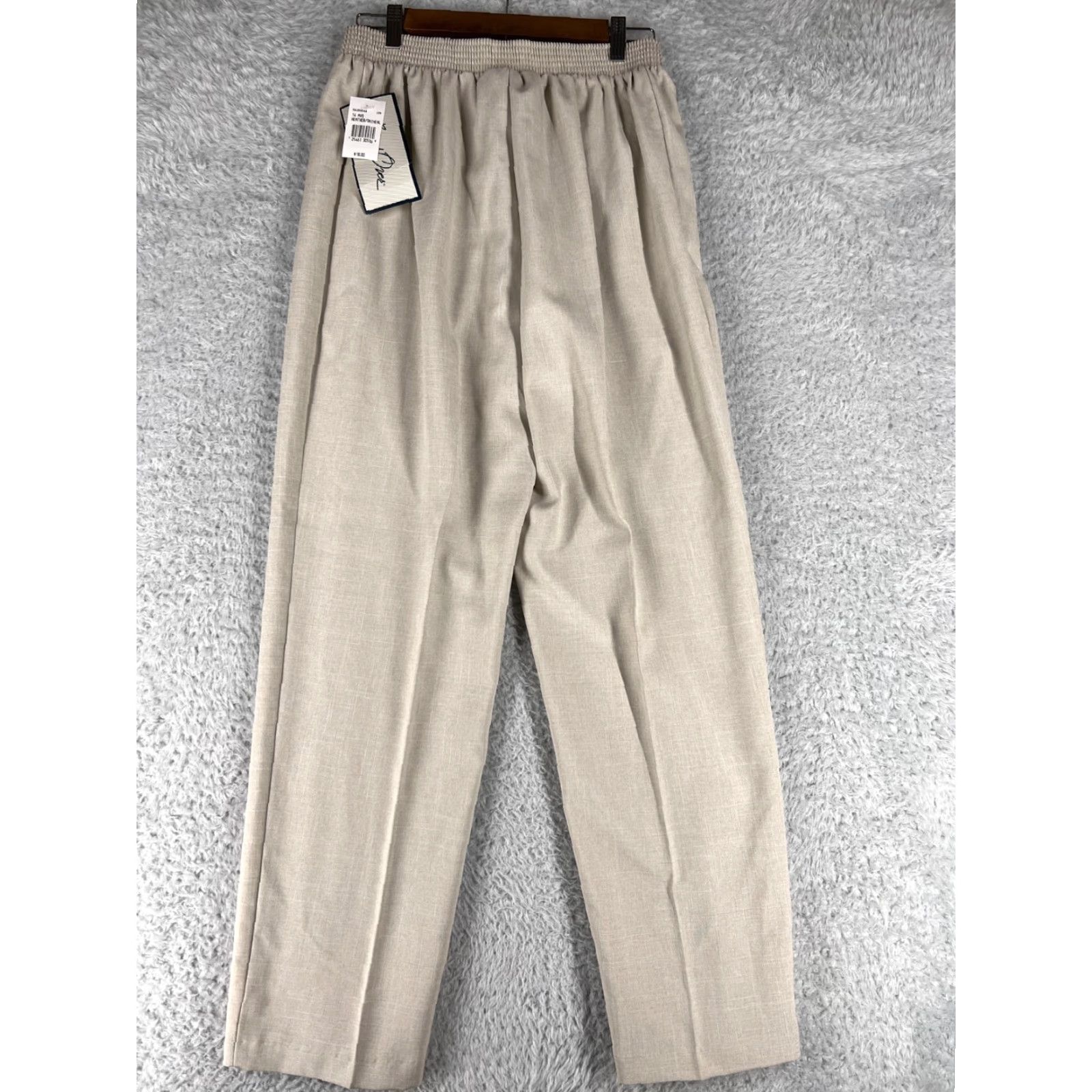 Vintage Bend Over Beige Pants Womens 14 Slim Inseam 29.5" Pleated High Rise Polyester USA Made Casual Modern Size 36" / US 14 / IT 50 - 2 Thumbnail