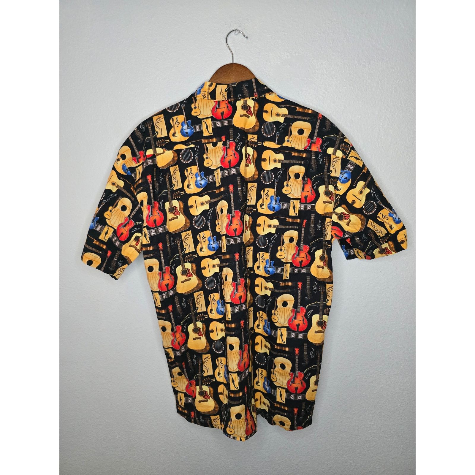 Vintage Vintage Max Boxxer Shirt Guitar AOP Hawaiian Button Down Size US L / EU 52-54 / 3 - 8 Thumbnail