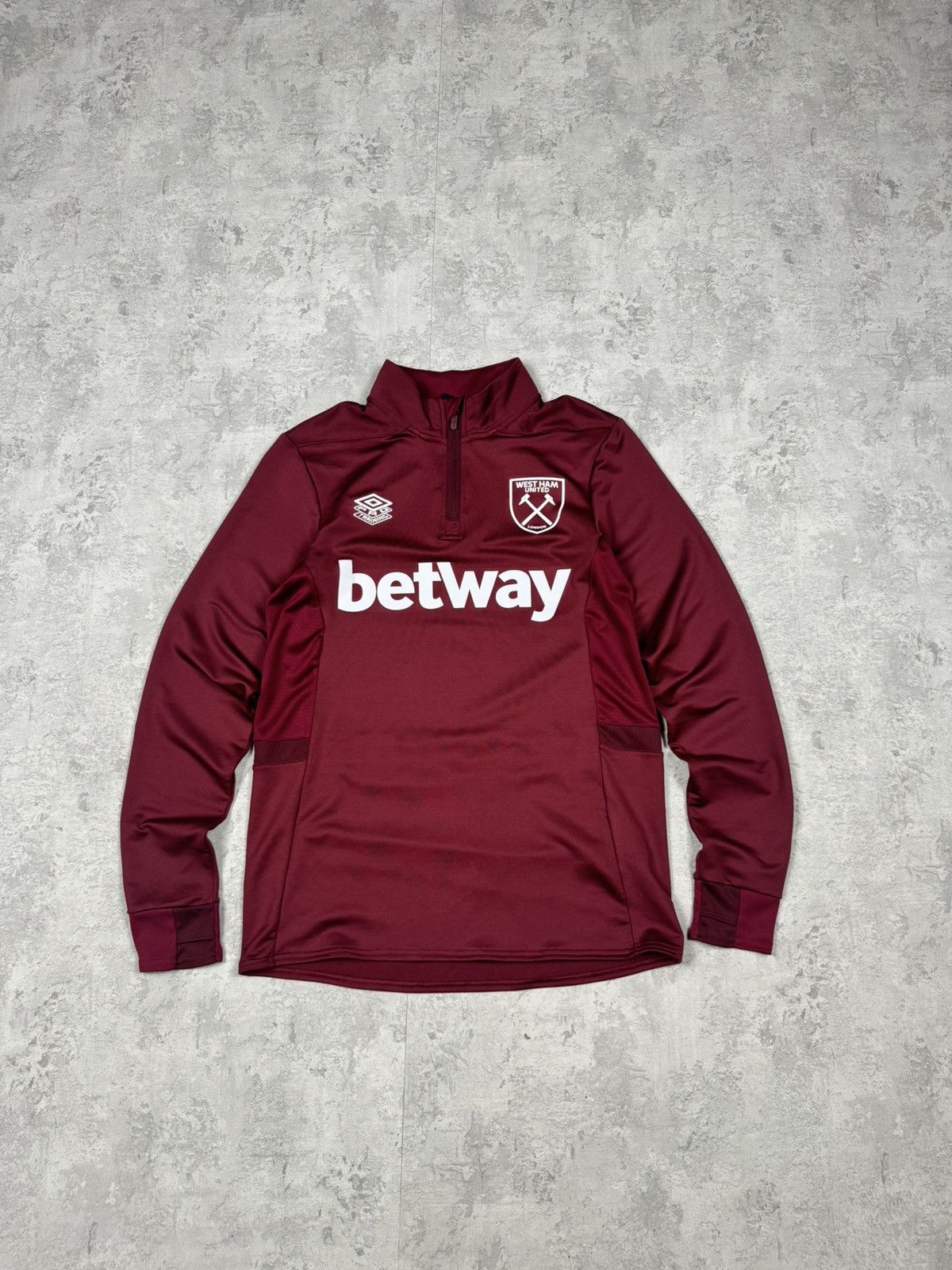 Umbro 2021-22 West Ham Umbro 1/4 Zip Training Top Size M Size US M / EU 48-50 / 2 - 1 Thumbnail