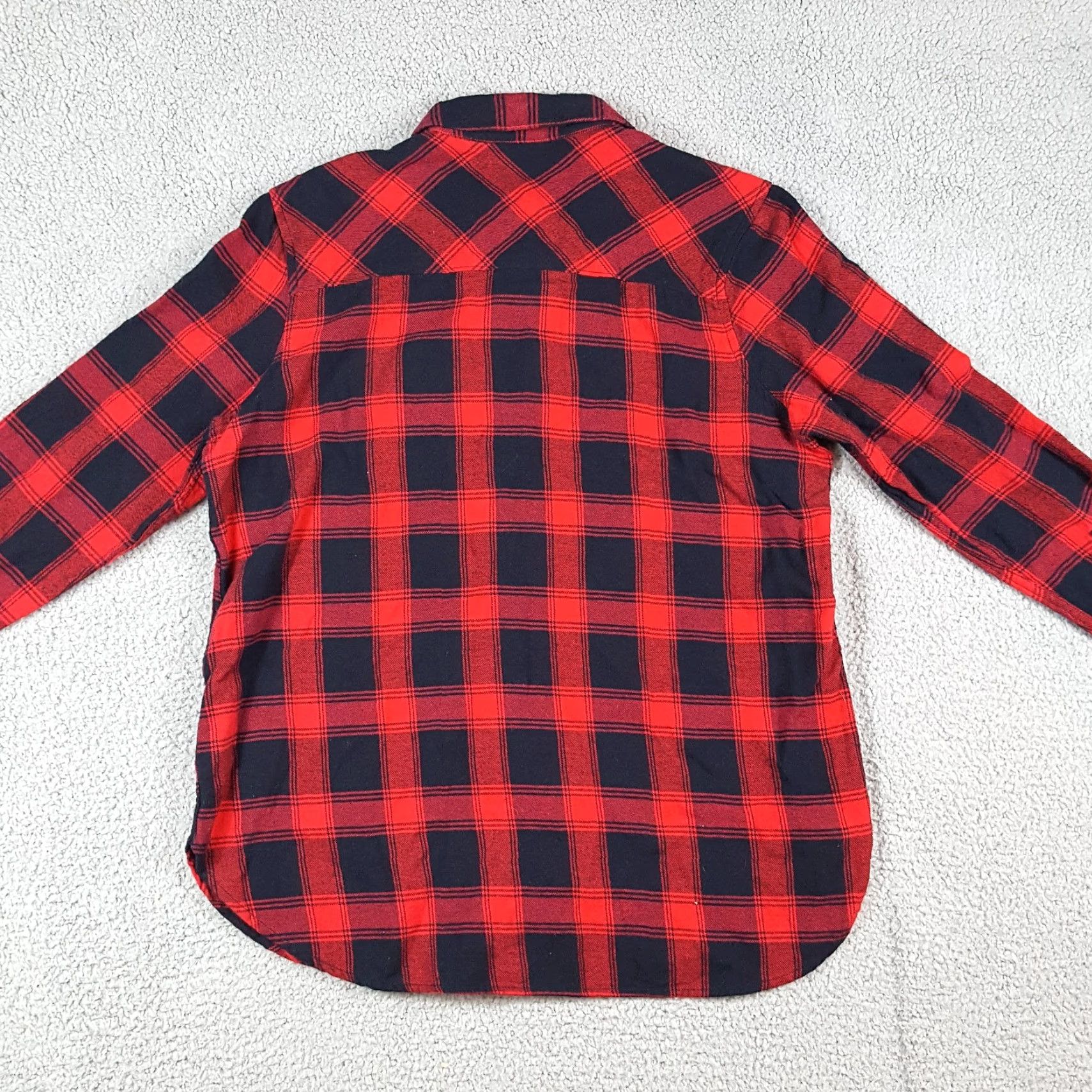 Vintage Vintage Woolrich Women's Button-Up Shirt Flannel Long Sleeve Fall Winter Casual Outdoor Buffalo Plaid Size Large Red Size L / US 10 / IT 46 - 4 Thumbnail