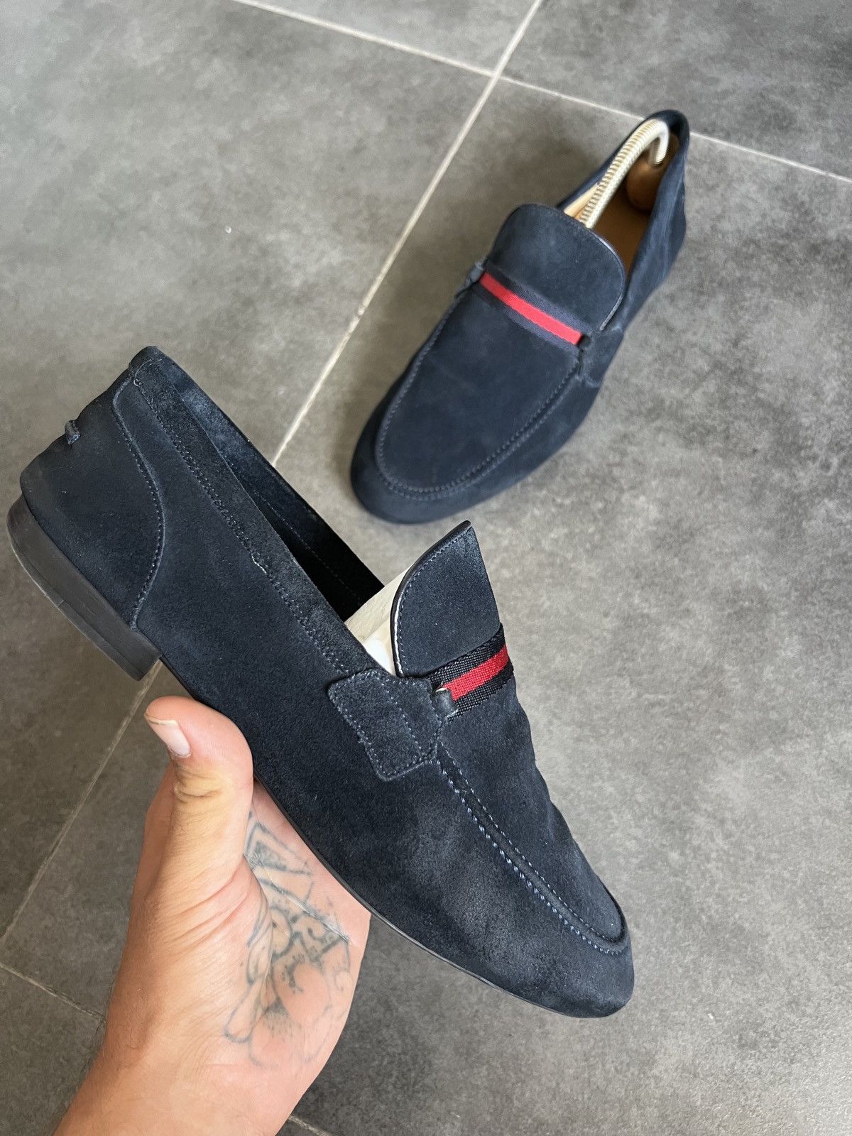 Designer × Gucci × Vintage Vintage GUCCI Web Stripe Suede Loafers Size US 7.5 / EU 40-41 - 2 Thumbnail