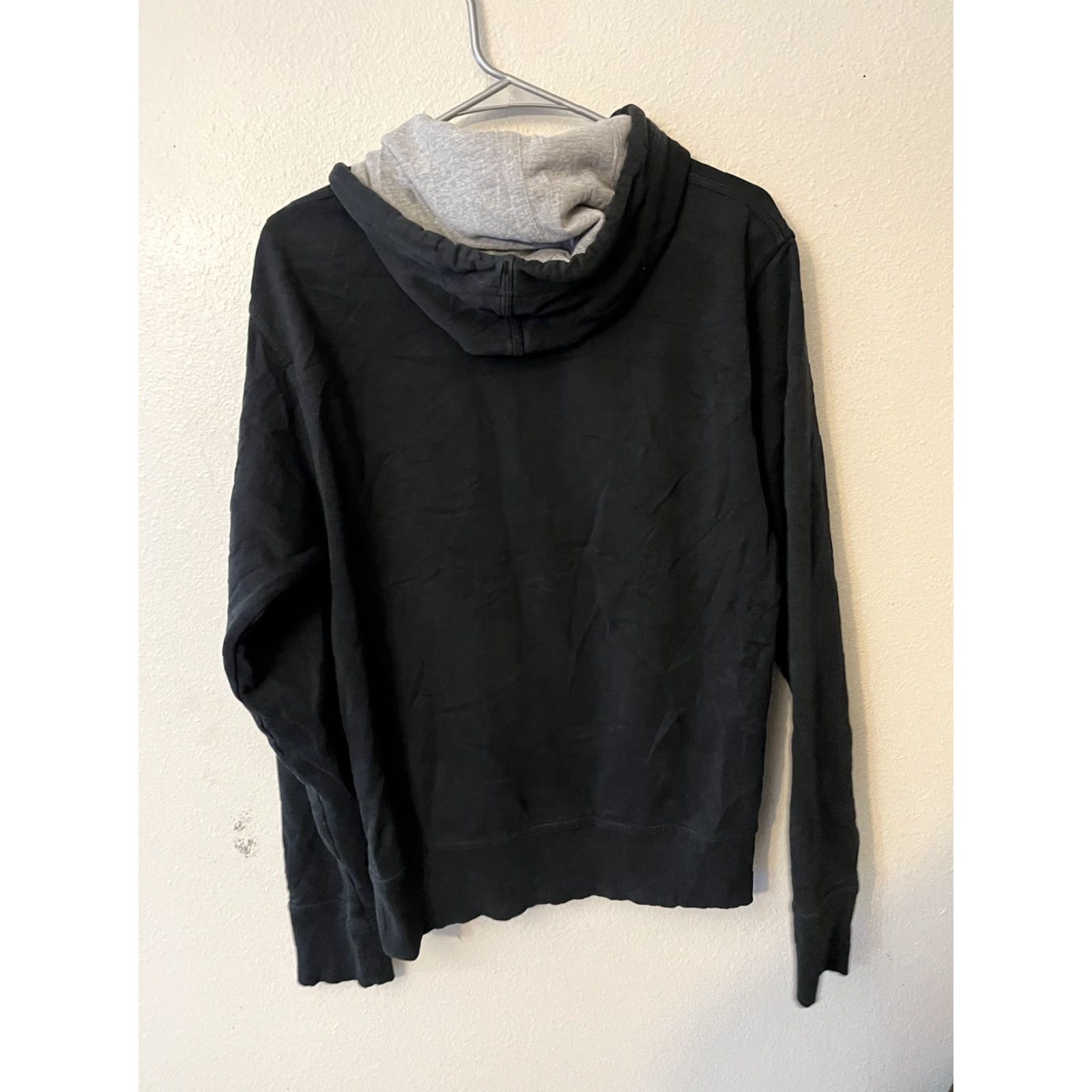 Champion Champion Hoodie Shirt Mens Small Long Sleeve Black Tee Athletic Logo Athletic Sports Hooded Mens Regular Size S Size US S / EU 44-46 / 1 - 2 Thumbnail