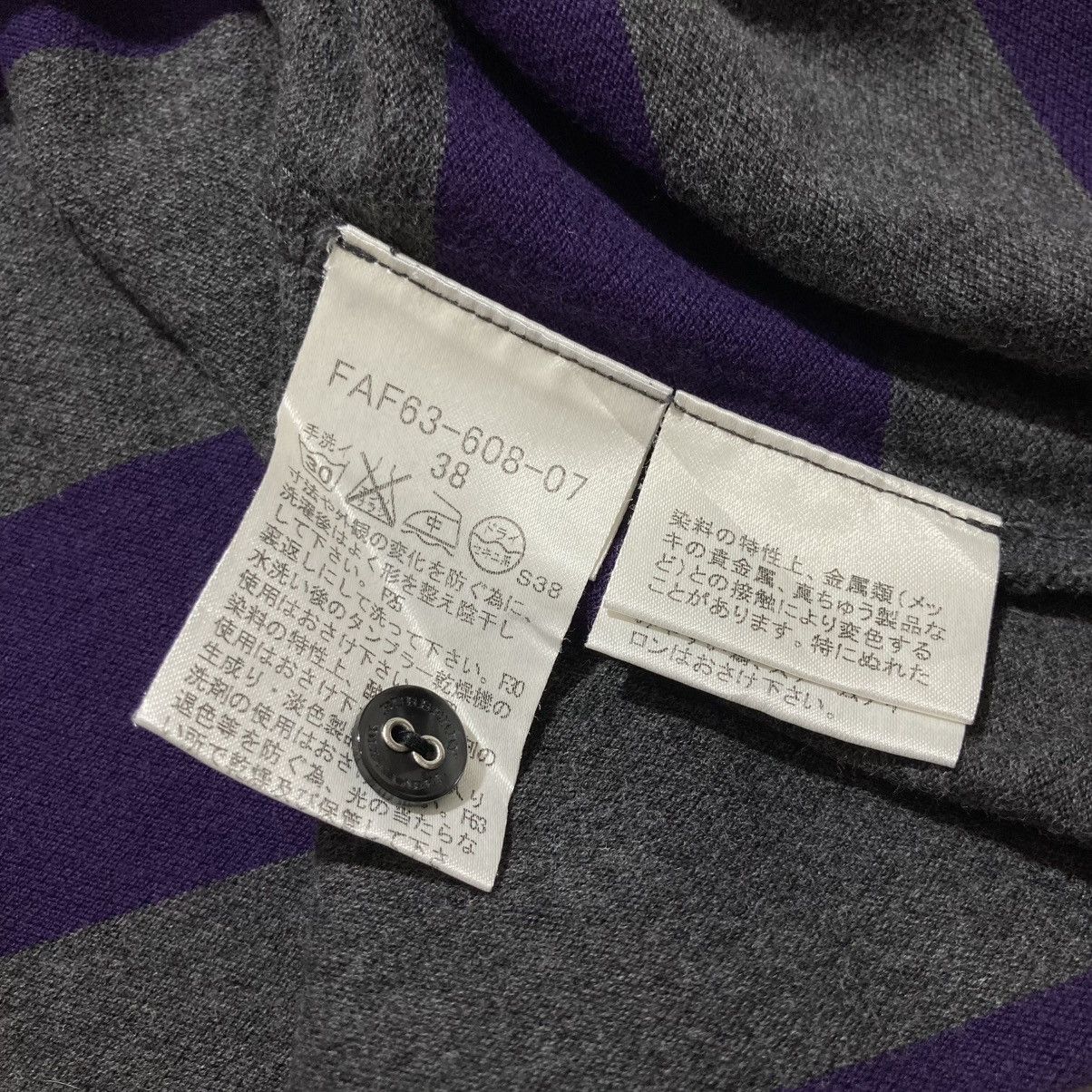 Burberry Vintage Burberry Blue Label Women Polo Tee Stripe Luxuruy Size XS / US 0-2 / IT 36-38 - 14 Thumbnail