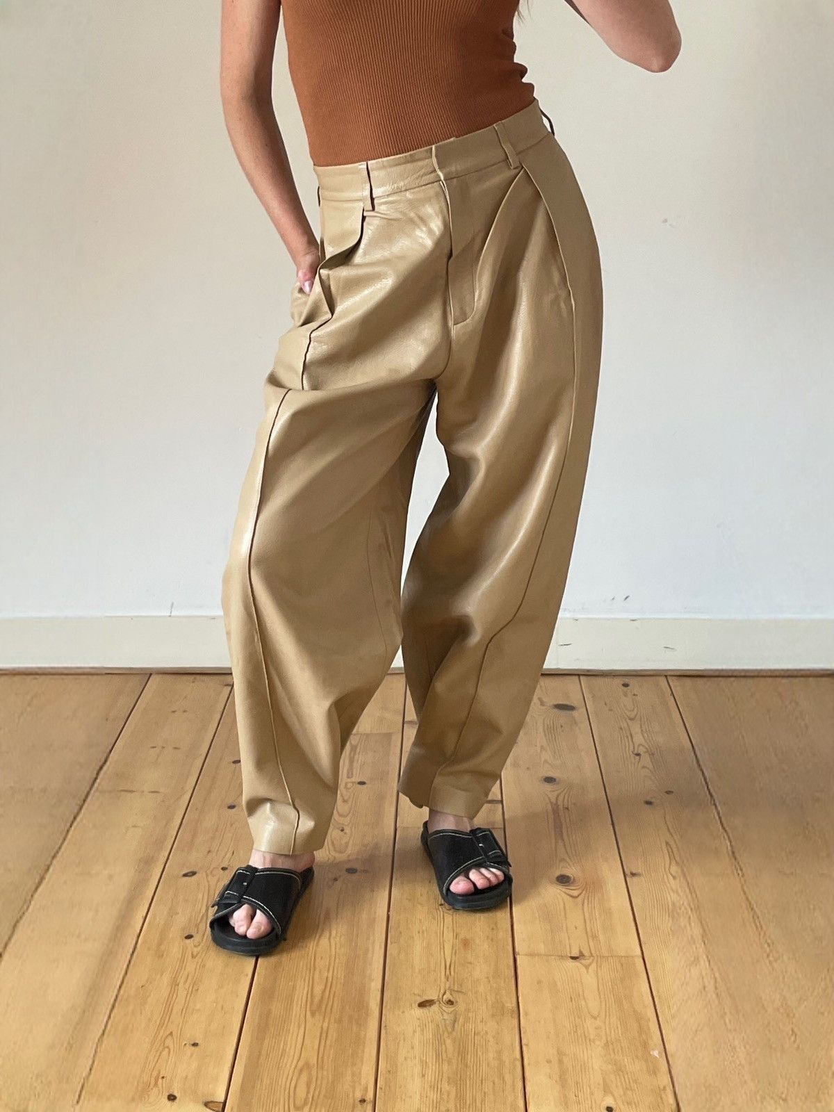 Other Drae Oversized Faux Leather Pants RRP €310 Minimalist Size 28" / US 6 / IT 42 - 2 Thumbnail