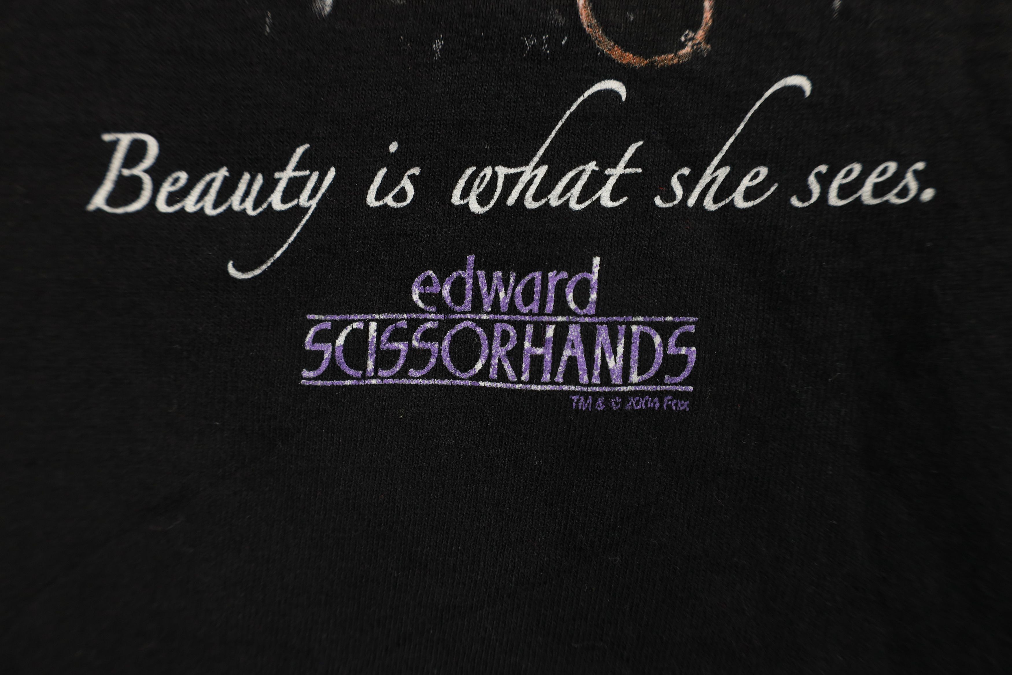 Vintage Vintage Y2K 2004 Johnny Depp Edward Scissorhands T-Shirt Size 4XL / US 24-26 - 5 Thumbnail