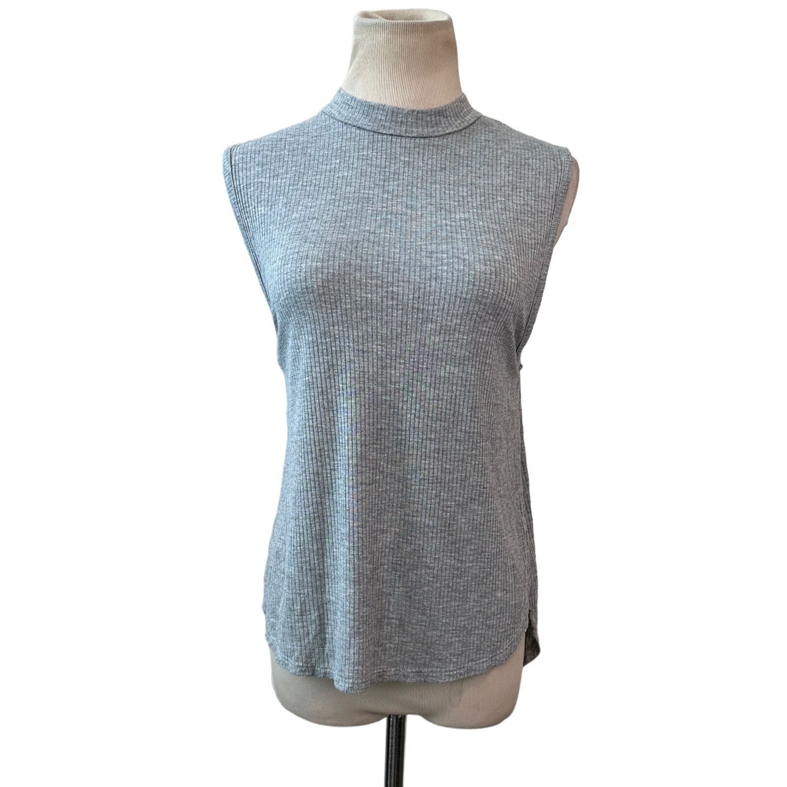 BP. BP gray sleeveless side flaps ribbed top size Small Size S / US 4 / IT 40 - 1 Thumbnail