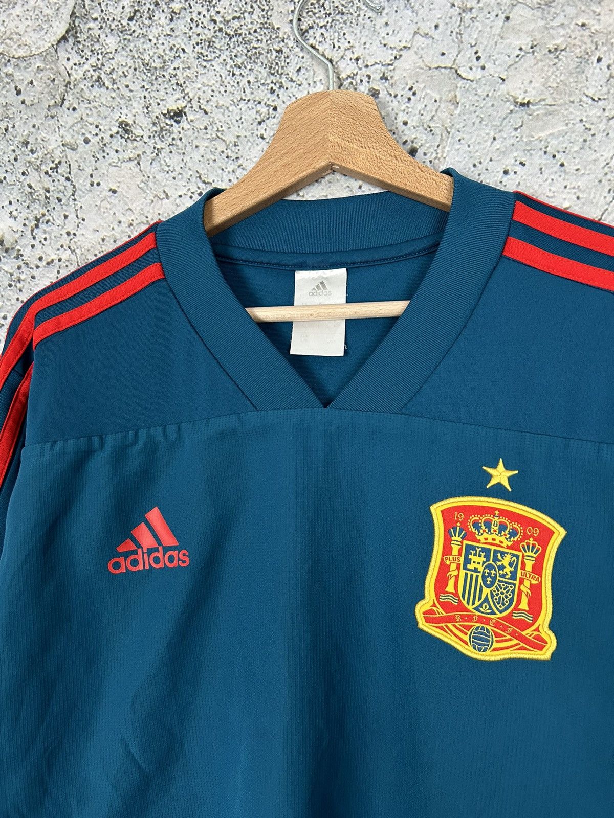 Adidas Spain World Cup Soccer Jersey Training Sweatshirt Football Size US L / EU 52-54 / 3 - 3 Thumbnail