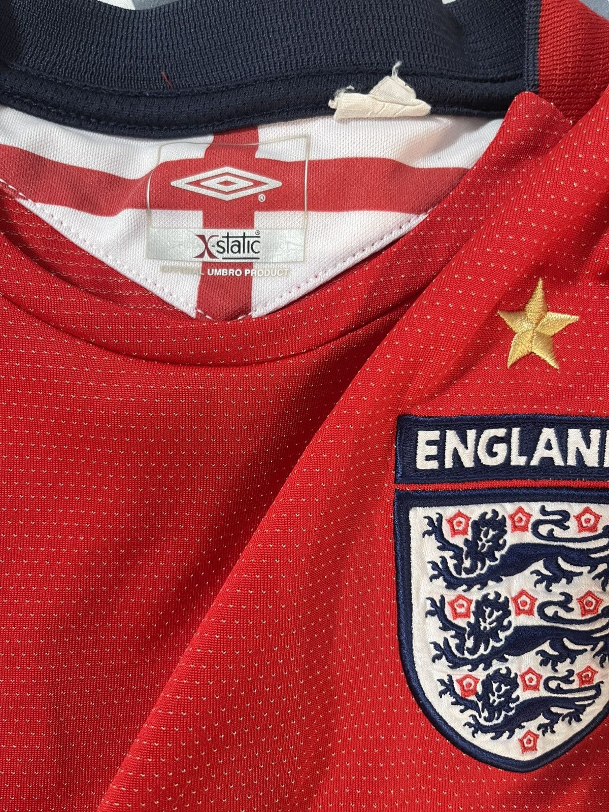 Umbro 2004-2006 ENGLAND AWAY JERSEY S Size US S / EU 44-46 / 1 - 6 Thumbnail