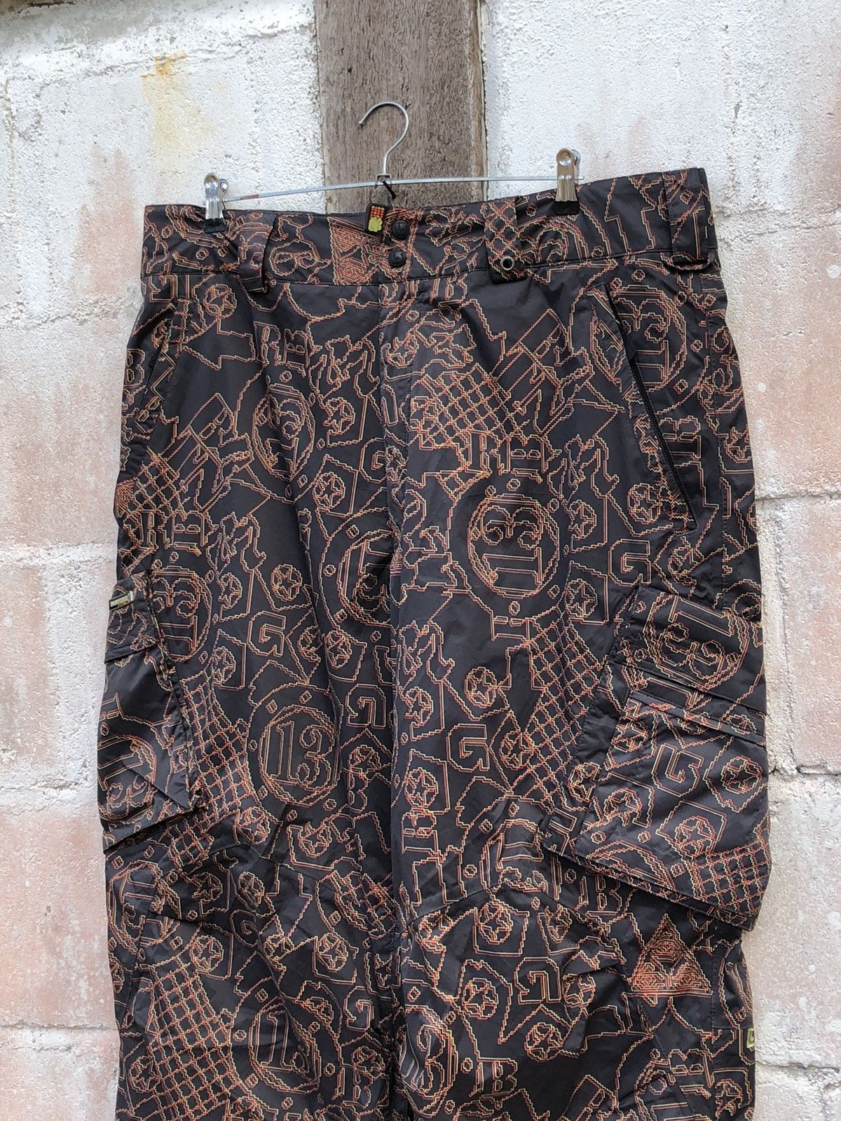 Burton Burton Ski Cargo Pants Size US 40 / EU 56 - 4 Thumbnail