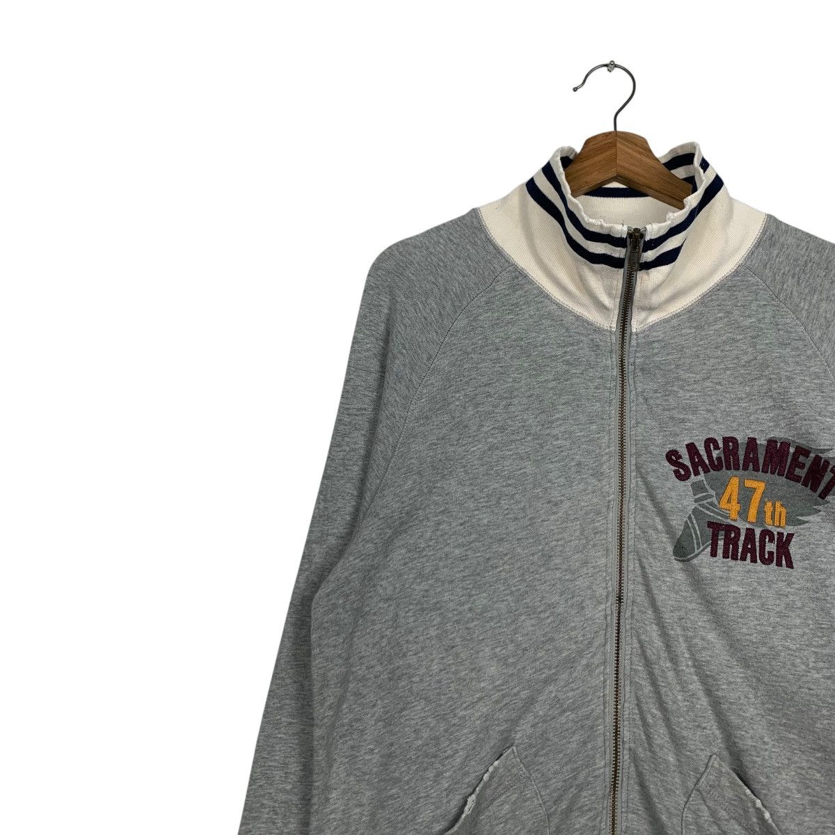 Champion Repro Vtg CHAMPION Sacrament 47th Track Sweater #2205-C97 Size US L / EU 52-54 / 3 - 6 Thumbnail