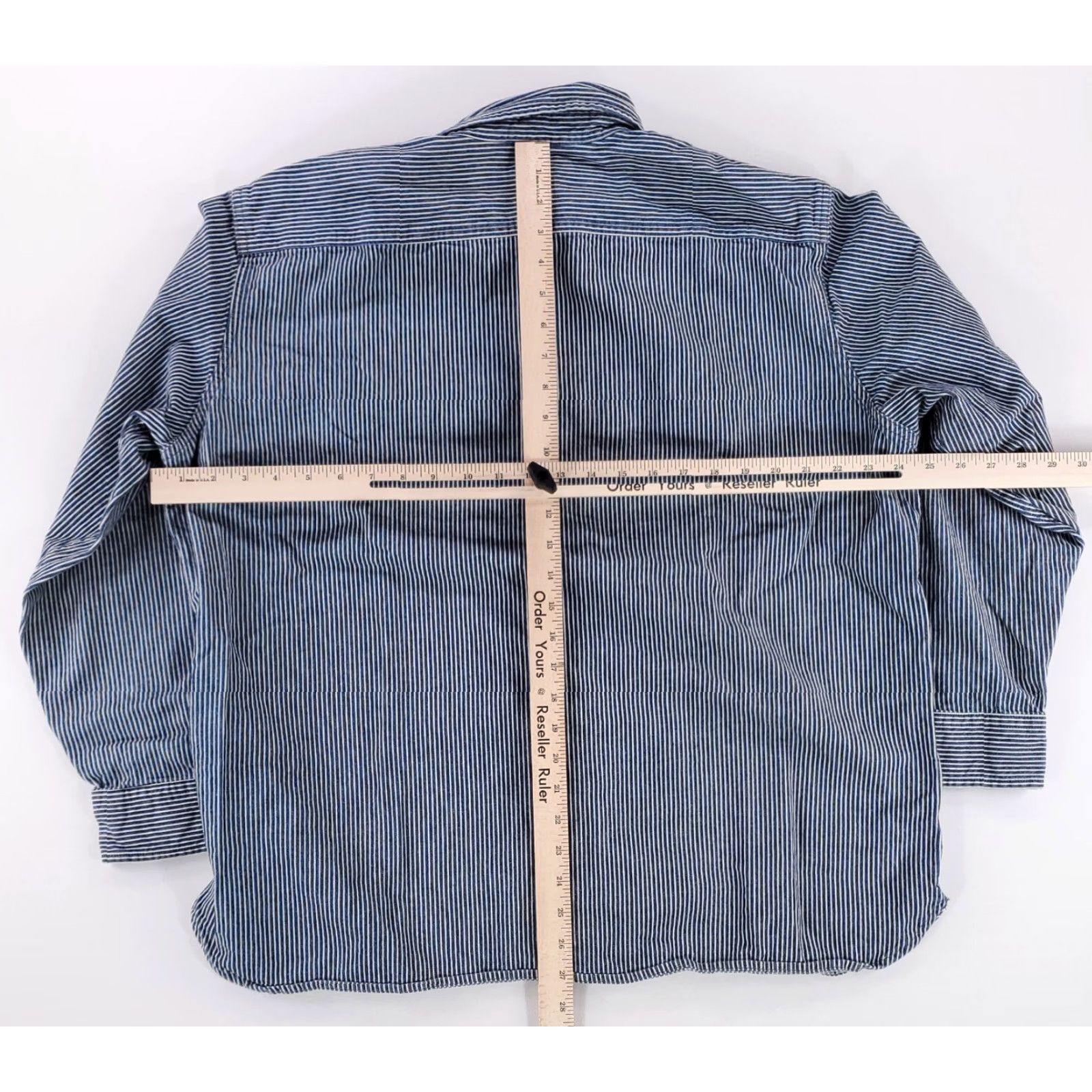 Levi's **Levi's XL Blue Denim Striped Button Up Workwear Mens** User: Levi's XL Blue Denim Striped Button Up Workwear Mens Size US XL / EU 56 / 4 - 7 Thumbnail