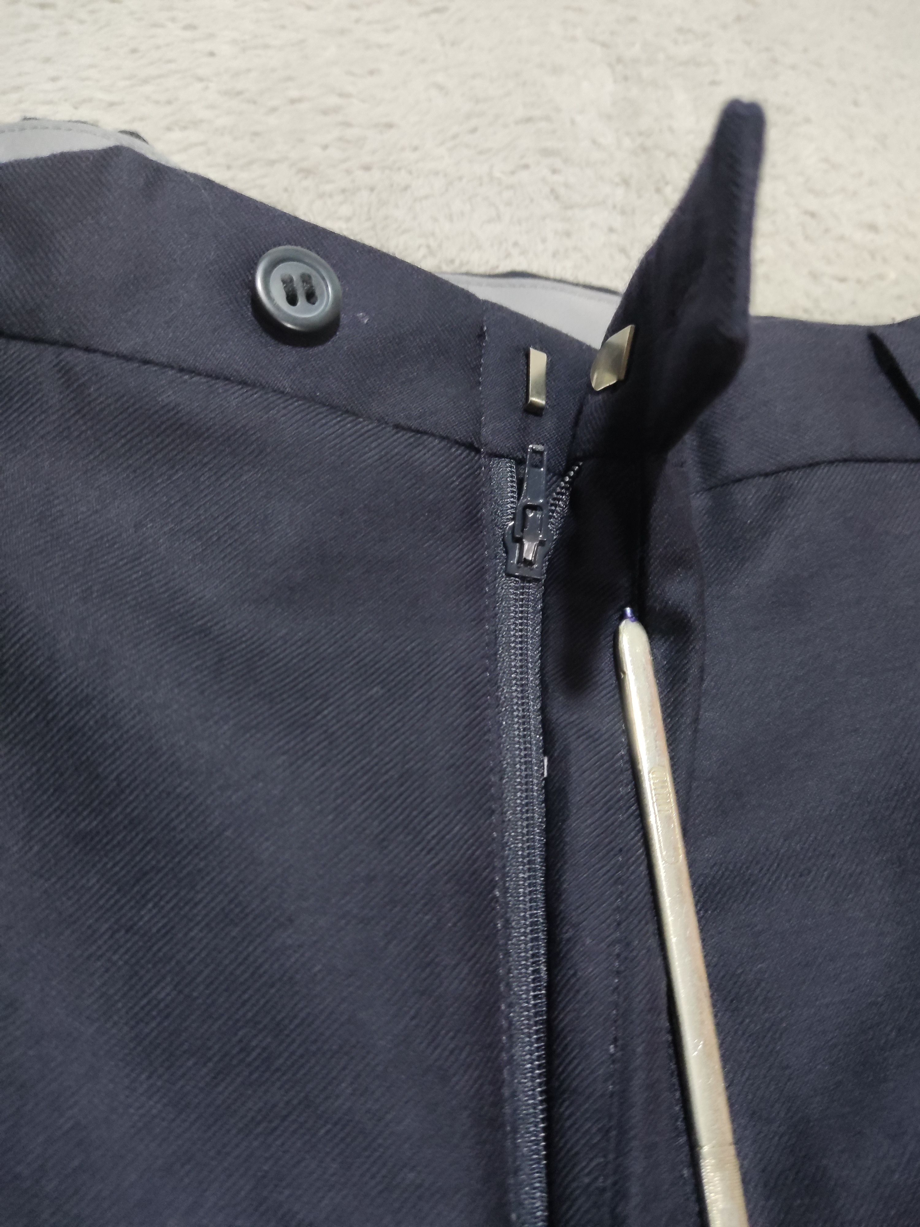 Pierre Cardin VTG Pierre Cardin Paris Deadstock 100% Wool Pleated Trousers Size US 33 - 4 Thumbnail