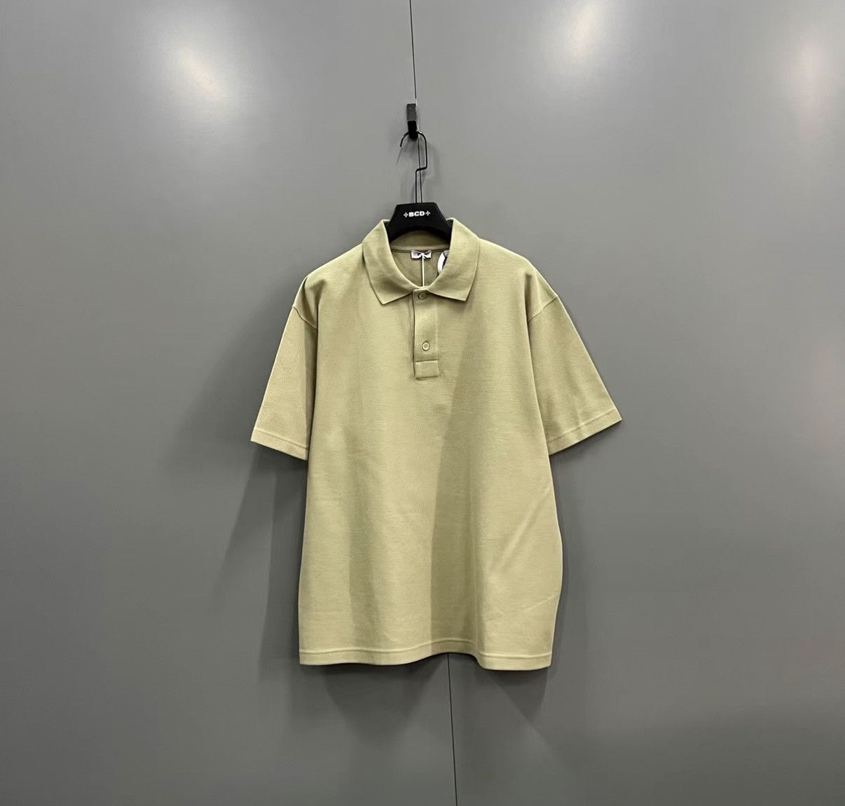Burberry Burberry Back Knight Embroidered Short Sleeve Polo Shirt J41 Size US XL / EU 56 / 4 - 1 Thumbnail