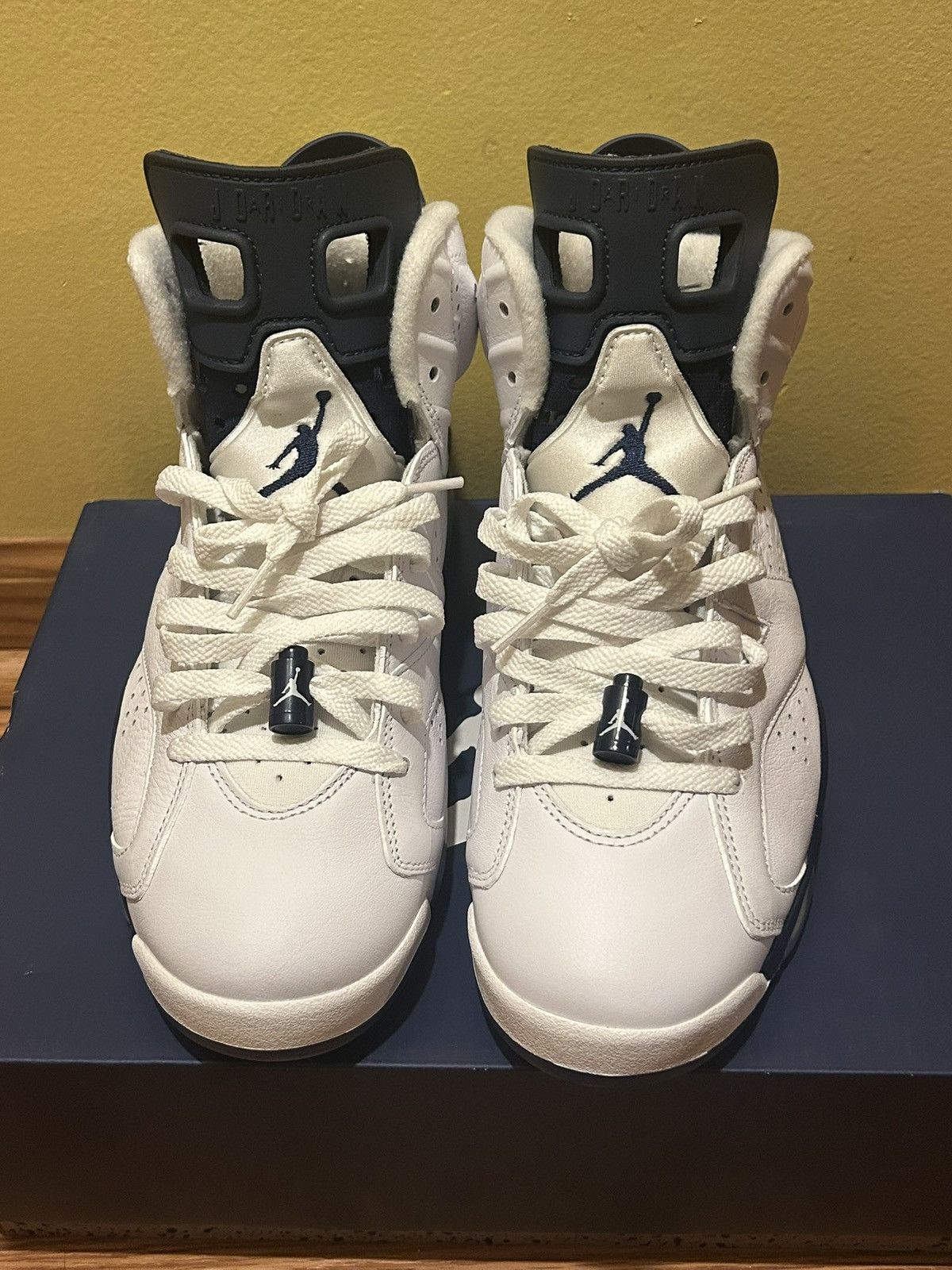 Jordan Brand Size 9 - Jordan 6 Midnight Navy CT8529-141 NEXT DAY SHIPPING Size US 9 / EU 42 - 3 Thumbnail