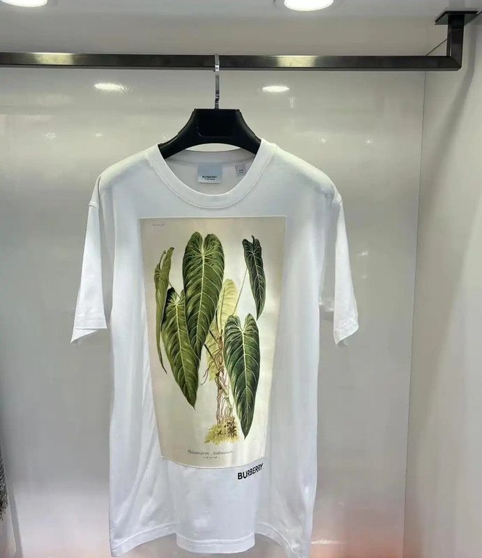 Burberry Burberry Summer White Cotton T-Shirt Size XXS / US 00 / IT 34 - 1 Thumbnail