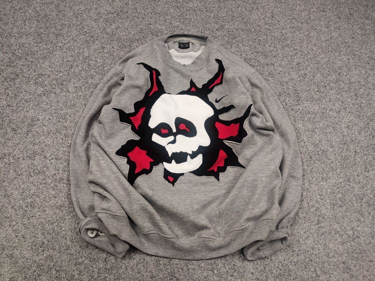 Nike Vintage Nike USA Custom Skeleton Oversized Sweatshirt Y2K Size US S / EU 44-46 / 1 - 2 Thumbnail
