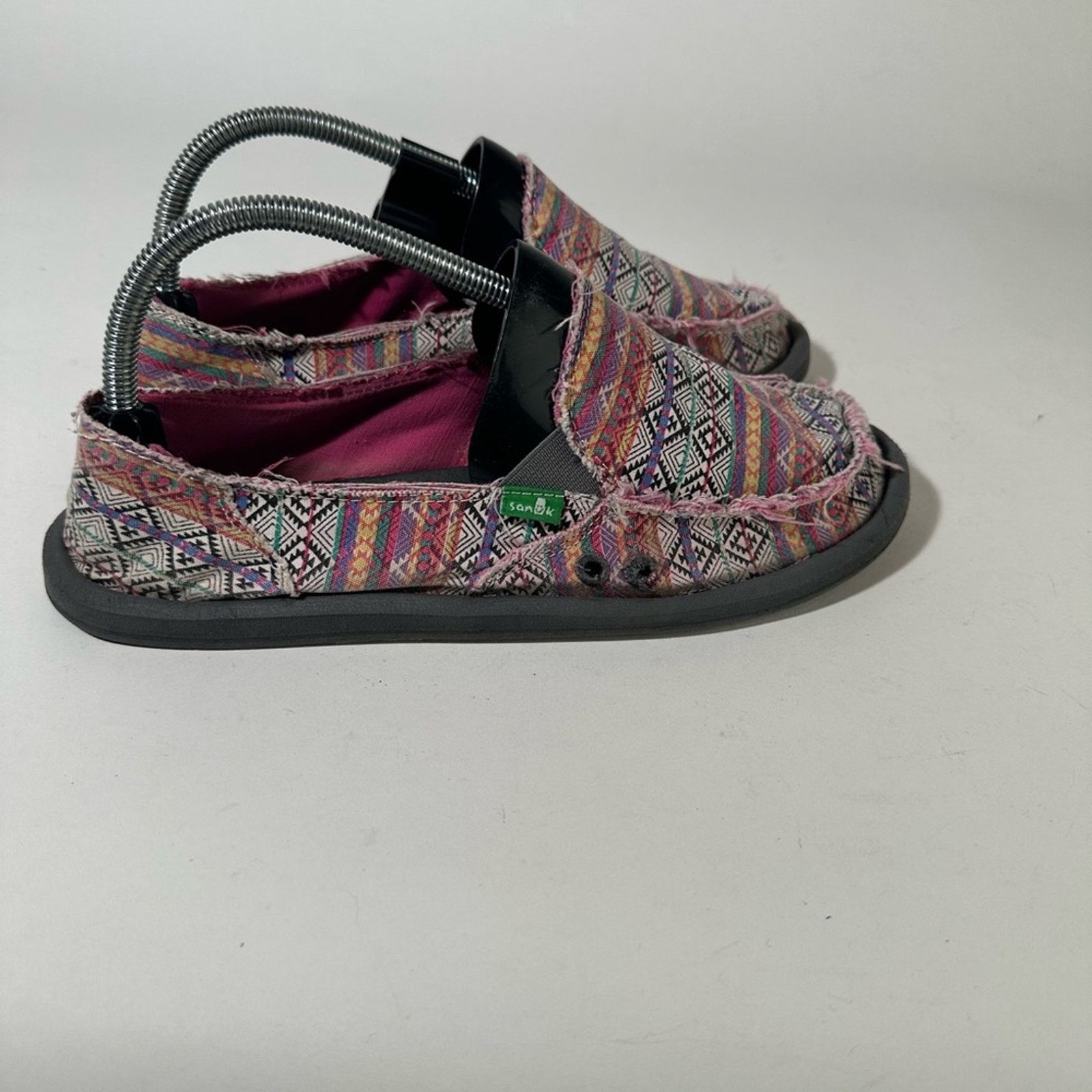 Sanuk Sanuk Donna Tribal Magenta Geometric Slip-On Shoes Size US 10 / EU 43 - 4 Thumbnail