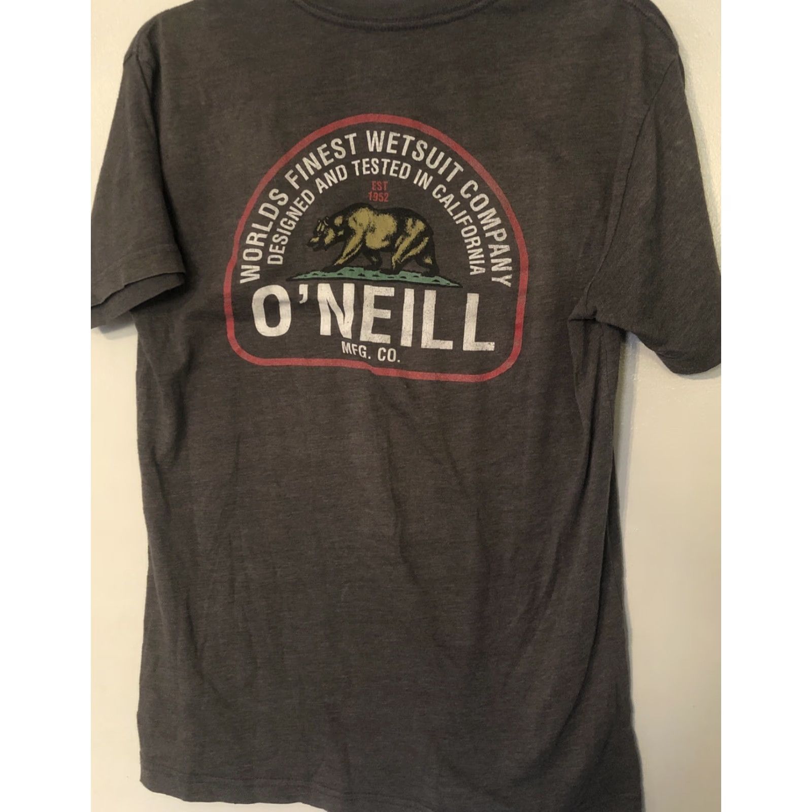 O'Neill O'Neill T Shirt Mens S Small Worlds Finest Wetsuit Company Surfing Bear Logo Gray Cotton Crew Neck Short Sleeve Logo Graphic Men Regular Vintage No Size US S / EU 44-46 / 1 - 3 Thumbnail