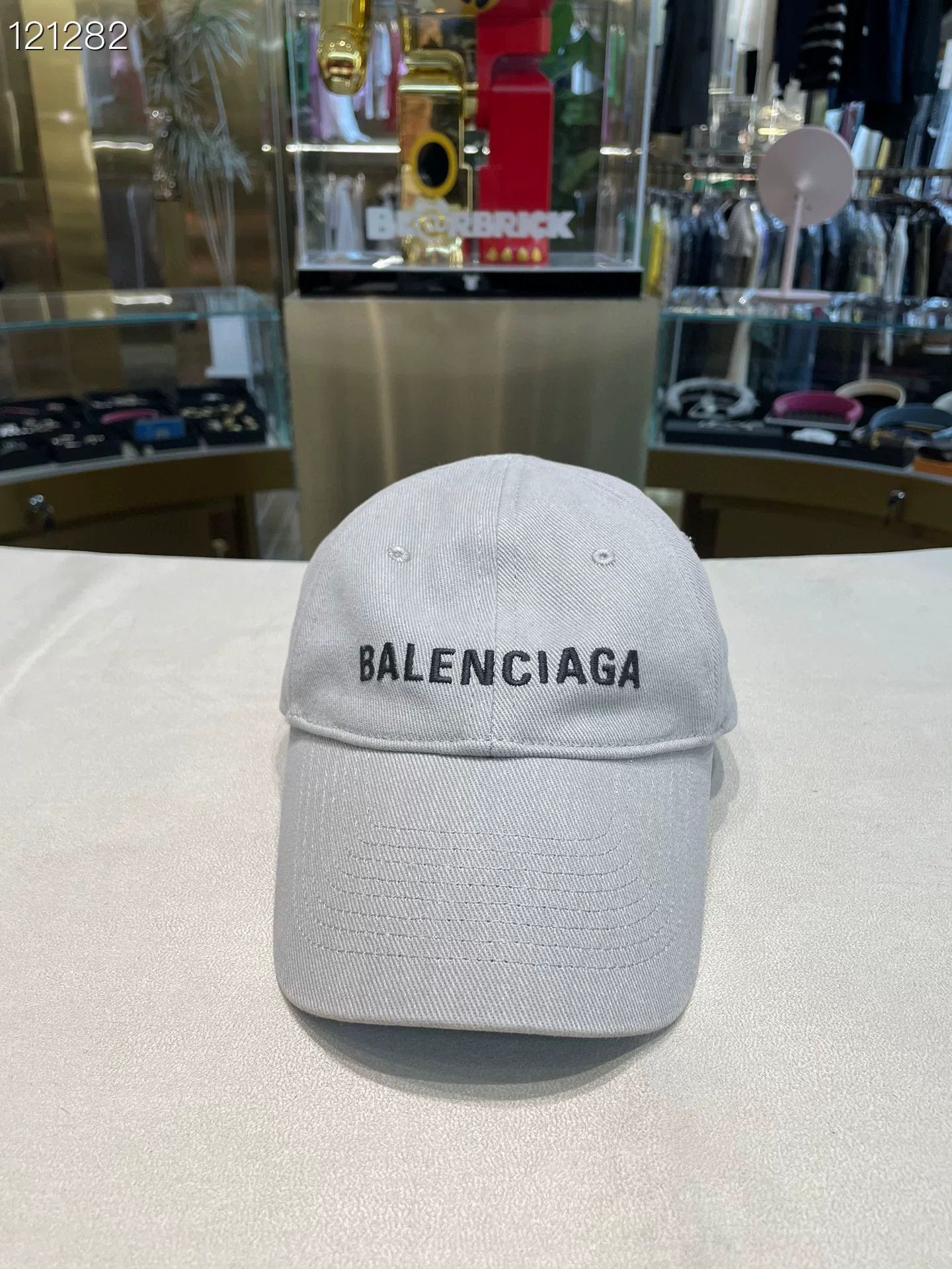 Balenciaga Balenciaga 2023 Embroidered Logo Baseball Cap Size ONE SIZE - 1 Thumbnail