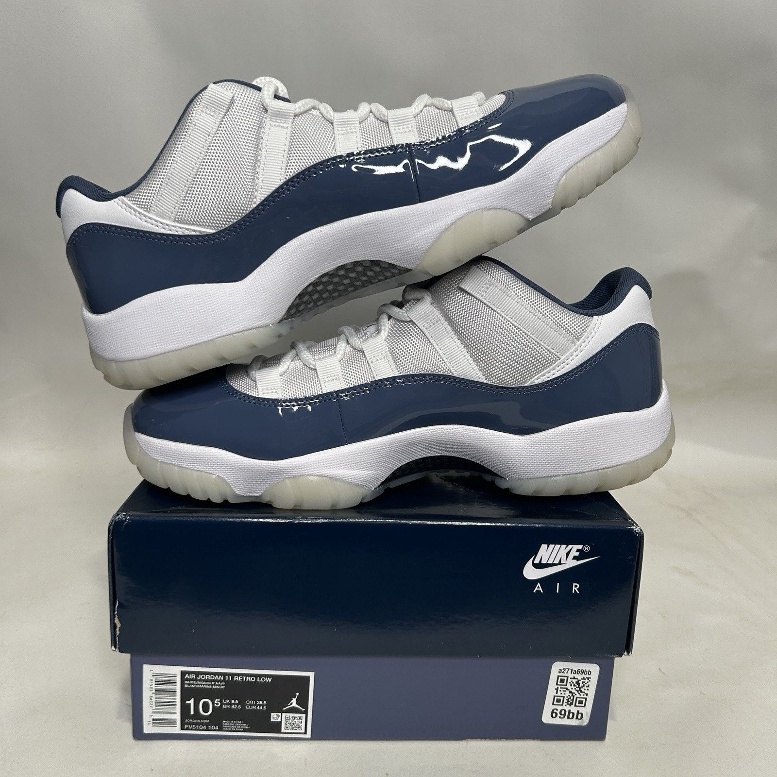 Nike Nike Air Jordan 11 Retro Low “Diffused Blue” Size US 10.5 / EU 43-44 - 3 Thumbnail