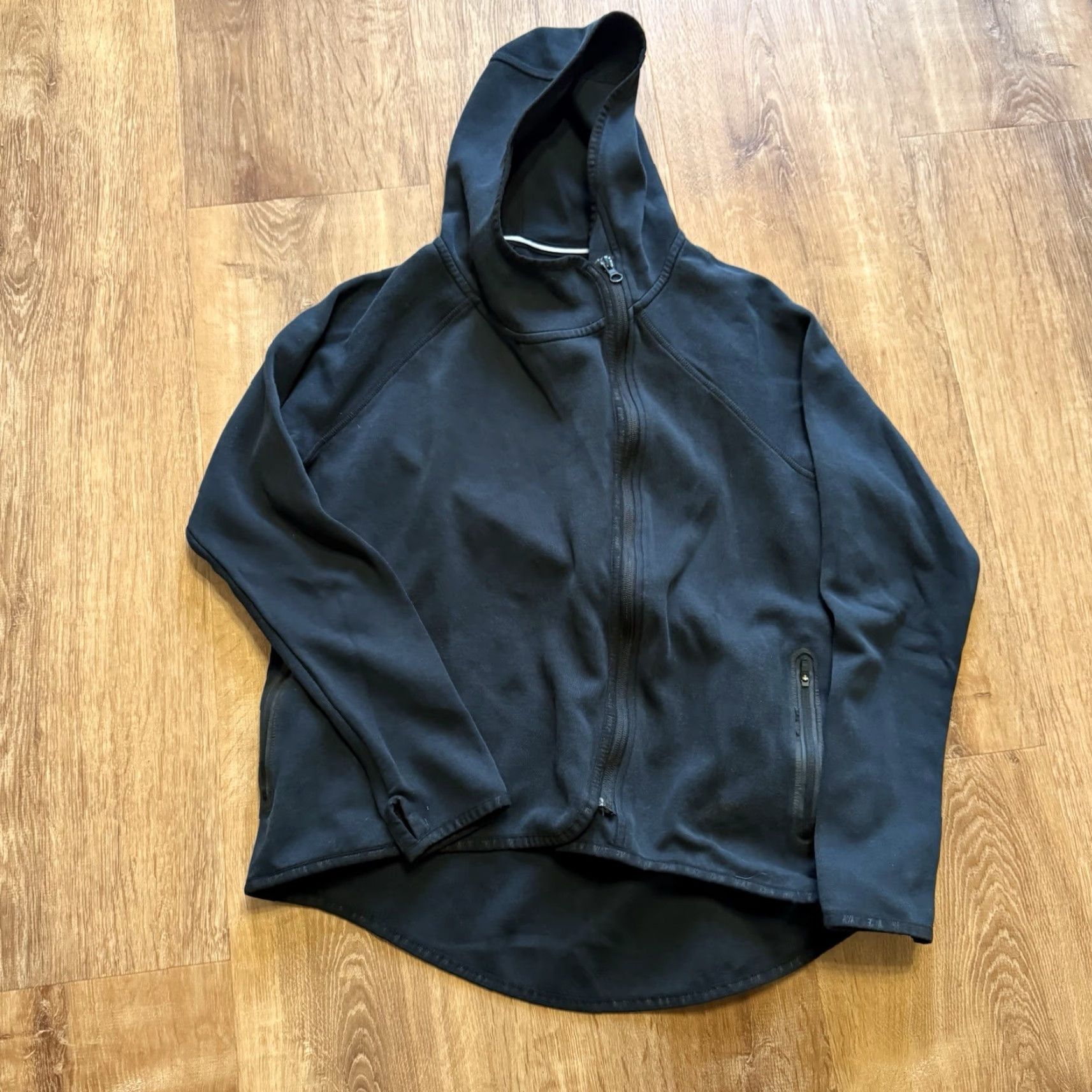 Nike Nike Womens Black Tech Fleece Cape Full Zip Hooded Jacket M Black Women's Jacket Regular Size M Size M / US 6-8 / IT 42-44 - 4 Thumbnail