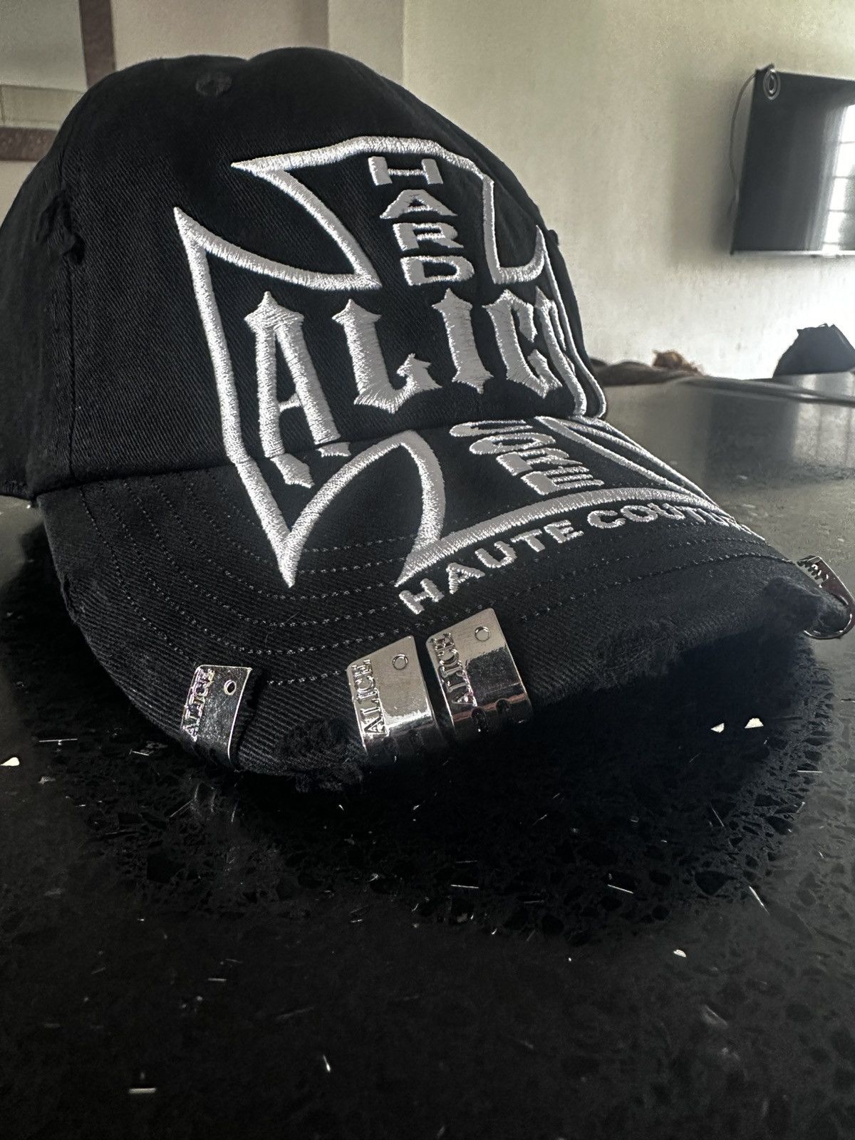 Alice Hollywood Alice Cross hat Size ONE SIZE - 5 Thumbnail