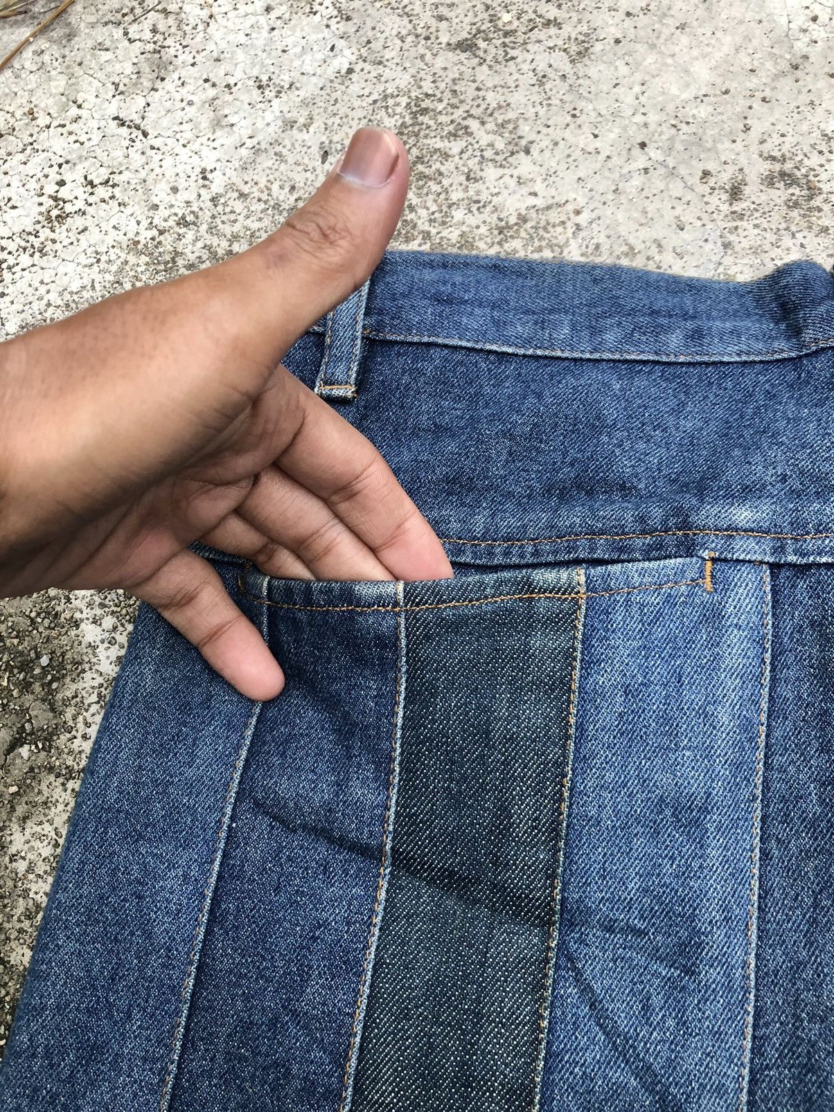 Hypebeast FLARE RECONSTRUCTED MARKY + BUDDY HOMME JEANS Size US 31 - 9 Thumbnail