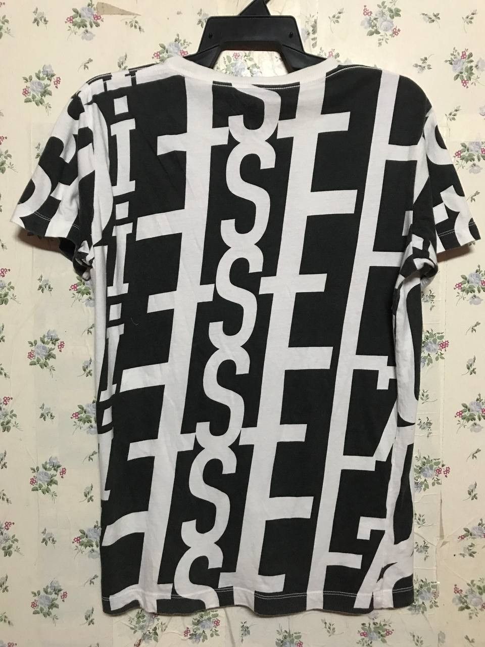 Designer × Diesel Diesel 978 OVP Tee Size US S / EU 44-46 / 1 - 2 Thumbnail