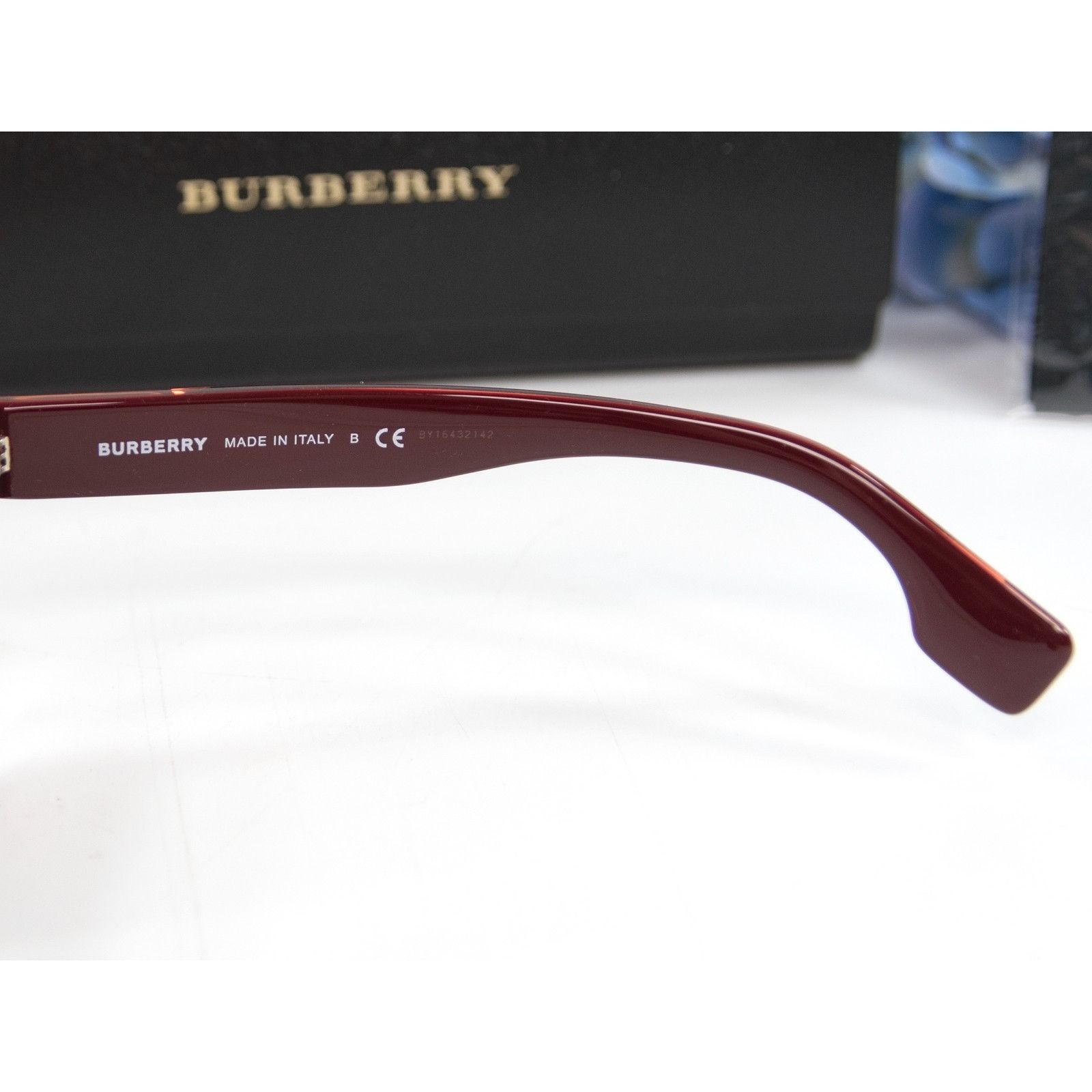 Burberry Burberry BE4277 Burgundy Red Acrylic Cat Eye Logo Sunglasses Size ONE SIZE - 4 Thumbnail