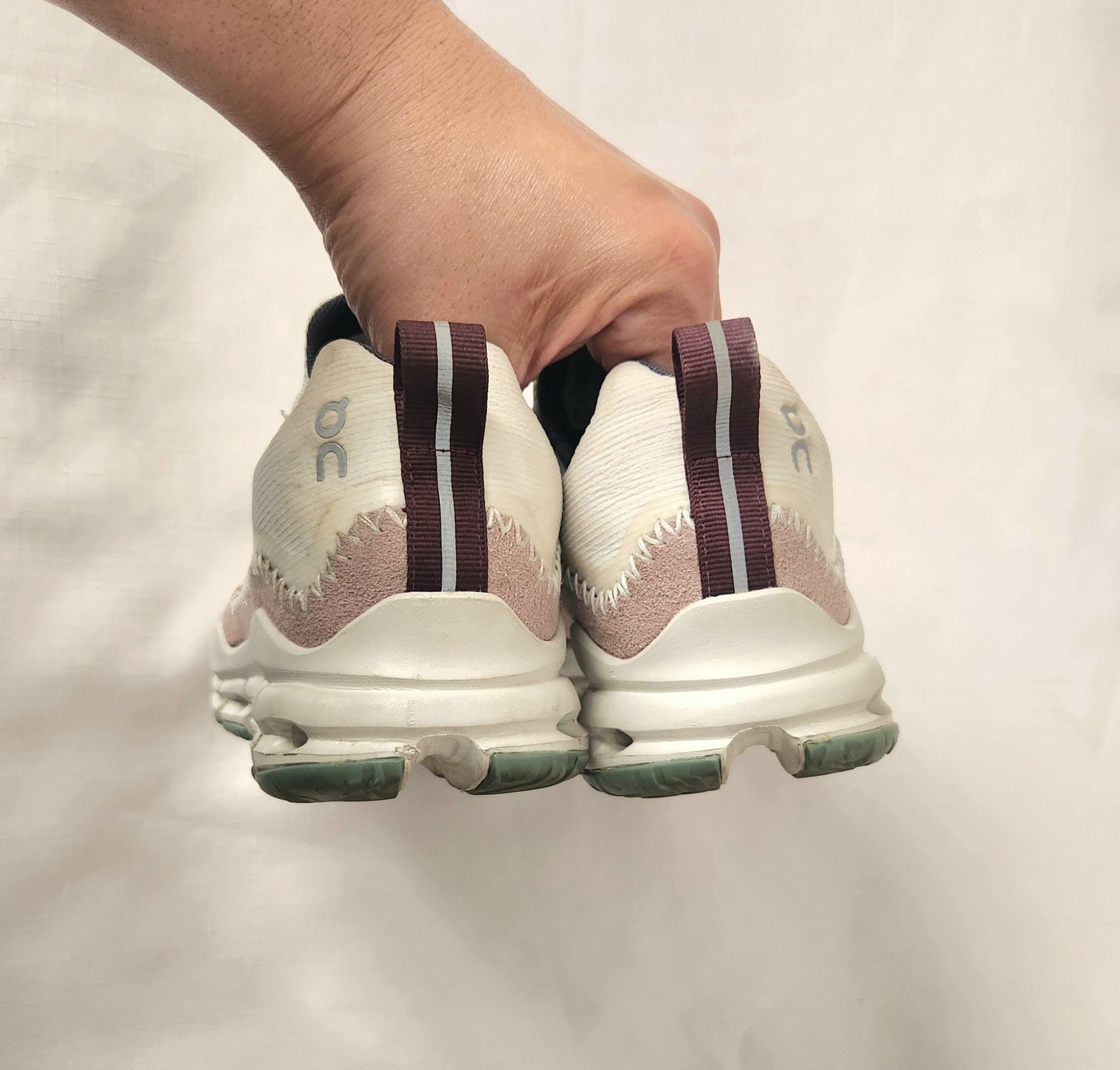 On On Cloud Cloudaway Ice Shoes Women's Size US 7 Hiking Size US 7 / IT 37 - 7 Thumbnail