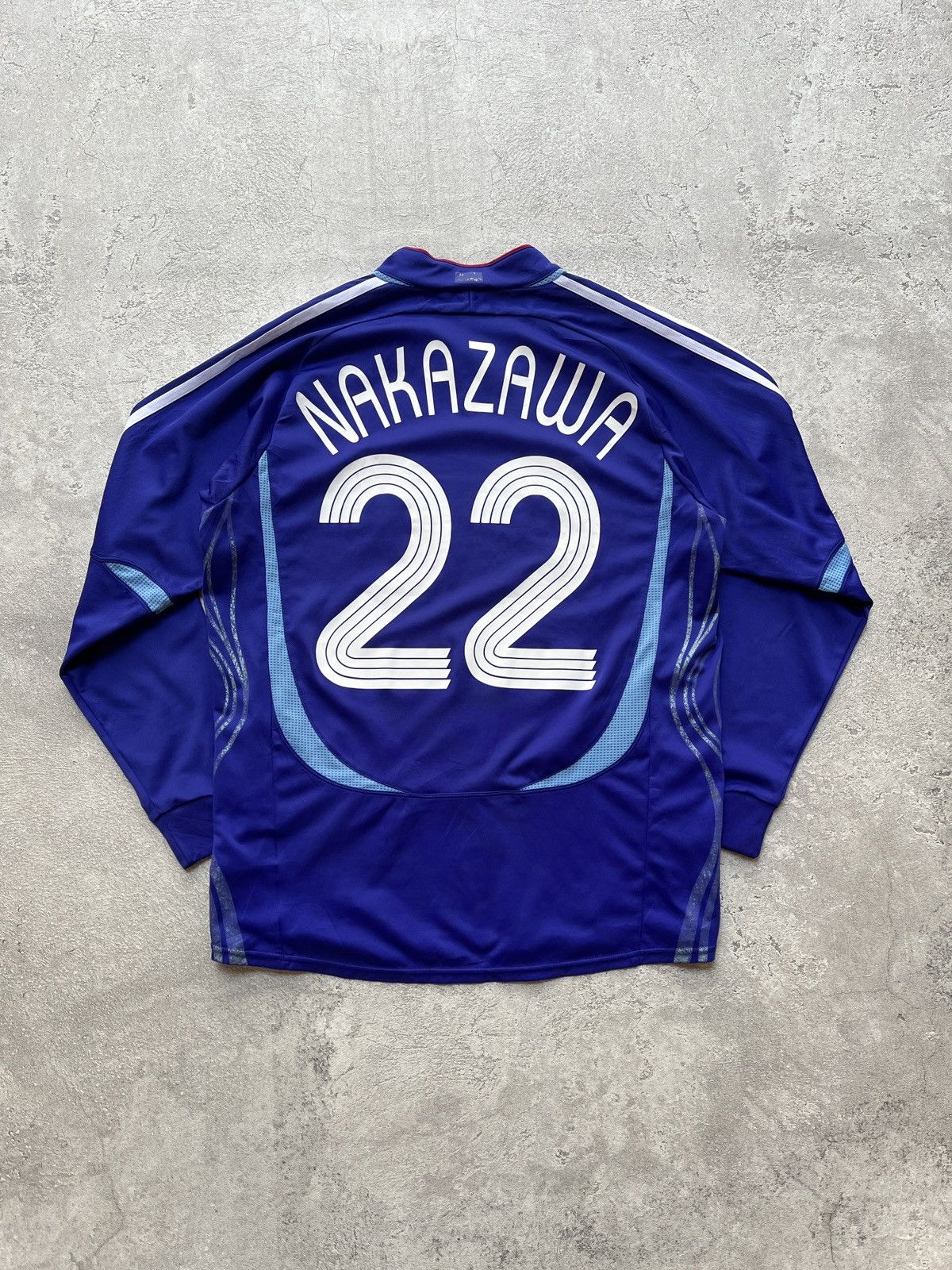 Vintage 2006 - Japan Home Jersey Size US L / EU 52-54 / 3 - 7 Thumbnail