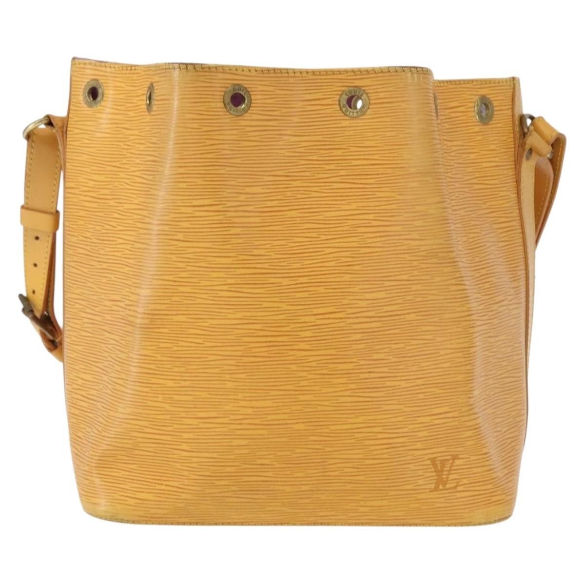 Louis Vuitton Louis Vuitton Petit Noe Handbag Epi Leather Size ONE SIZE - 1 Thumbnail