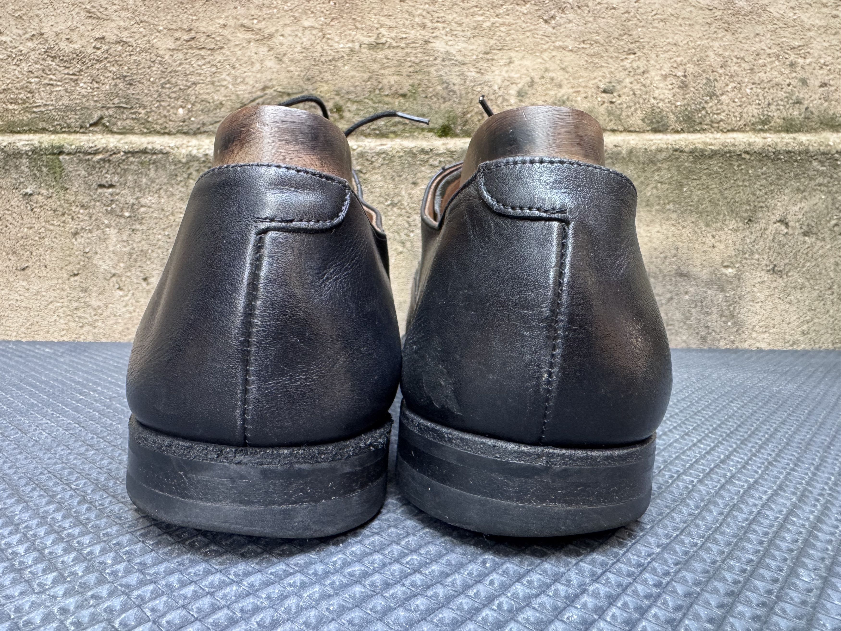 Crockett & Jones Crockett & Jones Edgware black calf city Rubber sole Size US 10 / EU 43 - 5 Thumbnail