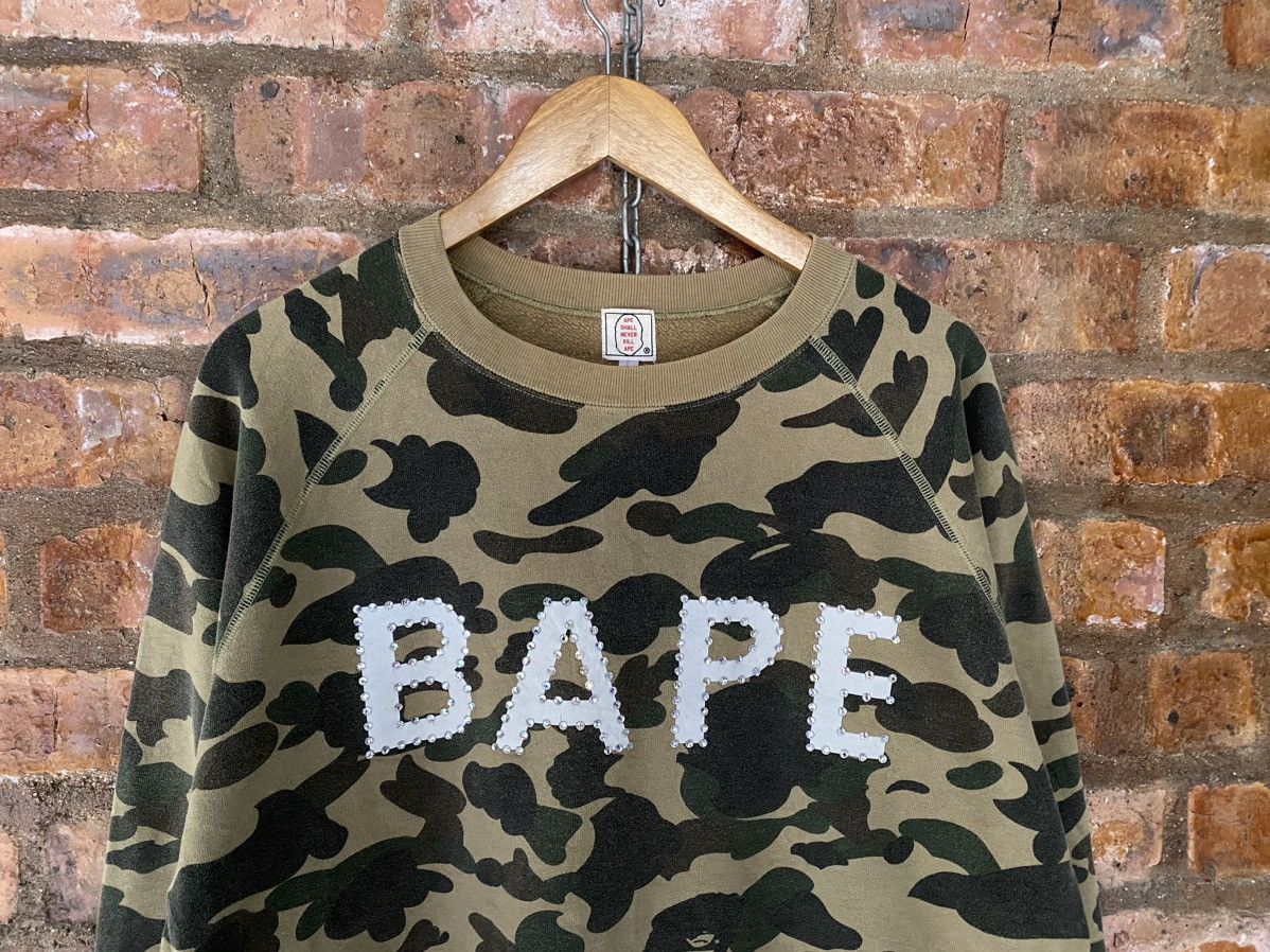 Bape 2005 Swarovski 1st Camo Crewneck Size US M / EU 48-50 / 2 - 4 Thumbnail