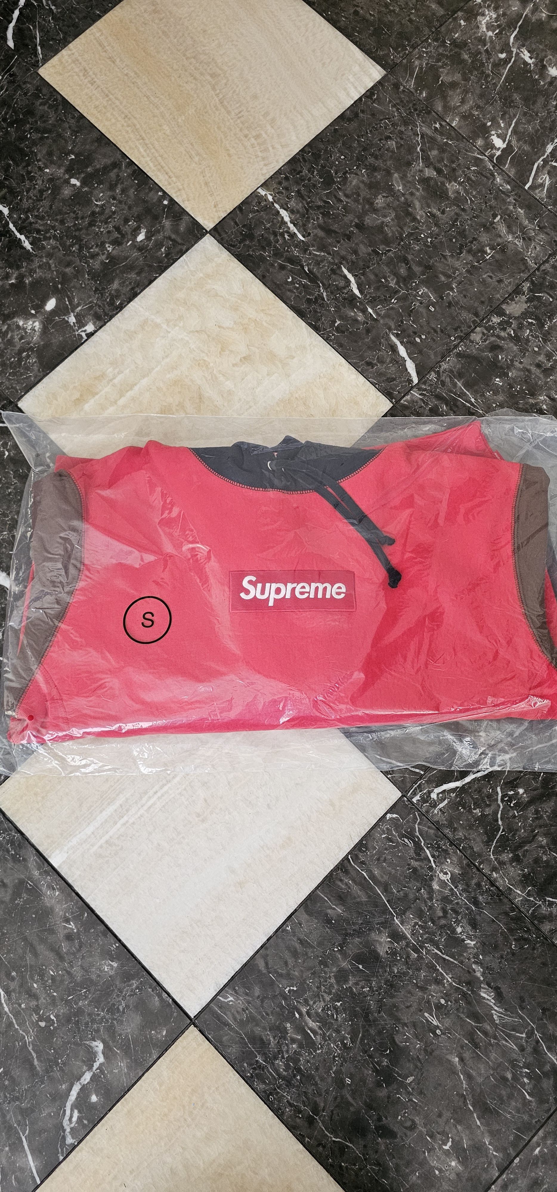 Supreme New Supreme Box Logo Hooded Sweatshirt - Multi Size US S / EU 44-46 / 1 - 1 Thumbnail