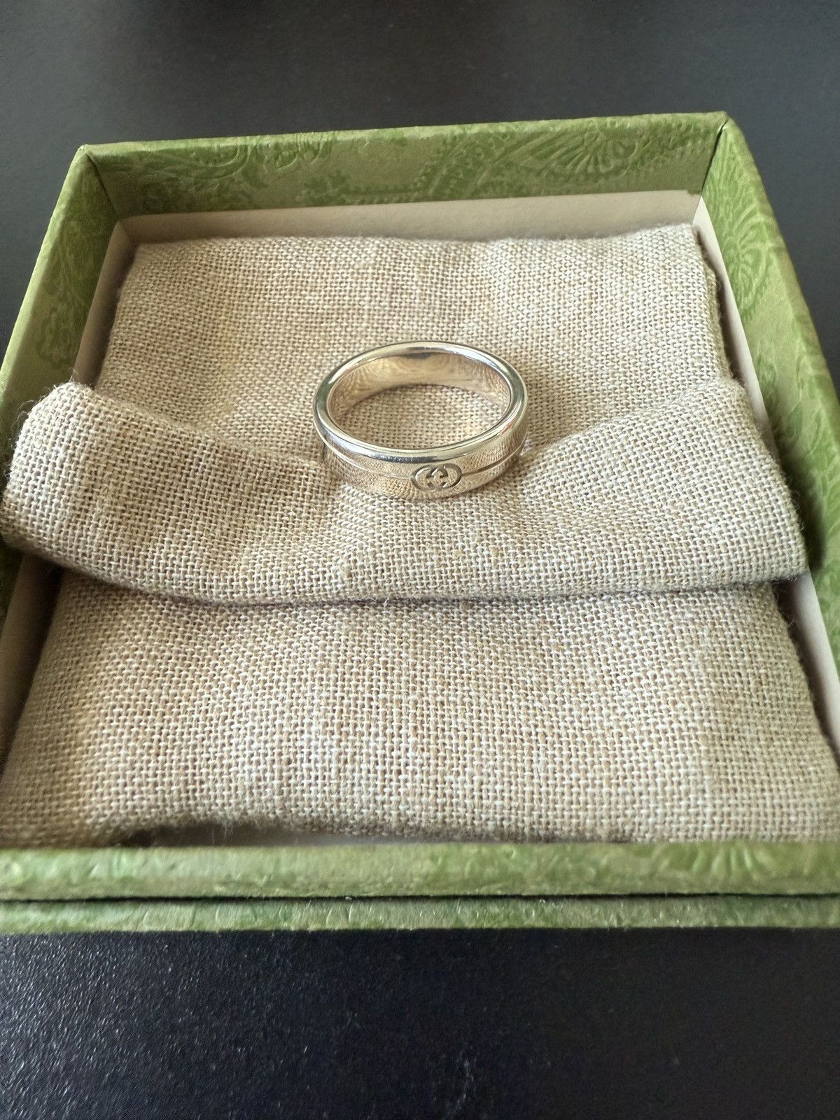 Gucci SILVER GUCCI DIAGONAL INTERLOCKING G RING Size ONE SIZE - 1 Thumbnail