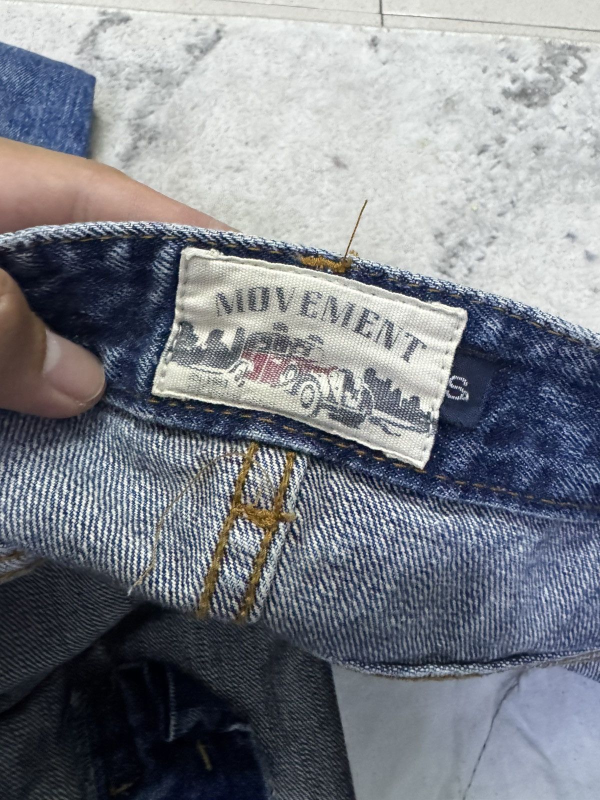 Vintage MOVEMENT MADE IN KOREA DISTRESSED JEANS Size 32" / US 10 / IT 46 - 9 Thumbnail
