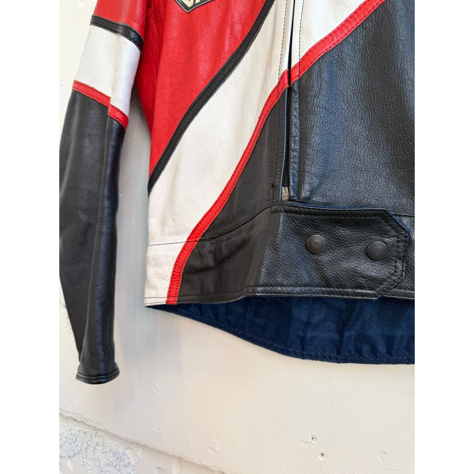 Vintage Vintage Giudici Leather Motorcycle Jacket Size M / US 6-8 / IT 42-44 - 2 Thumbnail
