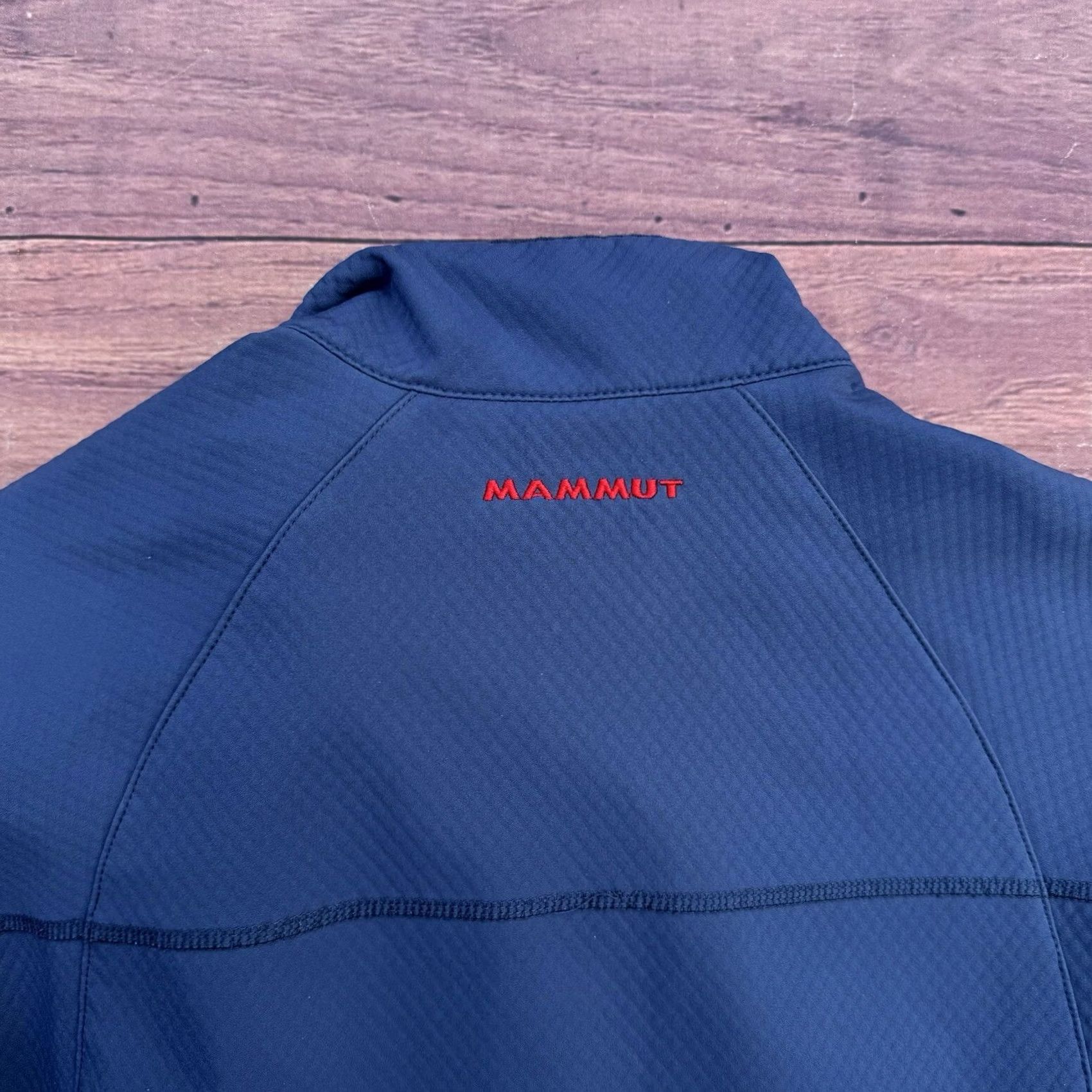 Mammut Mammut Softshell Full Zip Jacket Women’s S BLUE / PURPLE, Regular, All Seasons, Windproof, Zipper Pockets, Casual, Outdoor Size S / US 4 / IT 40 - 5 Thumbnail