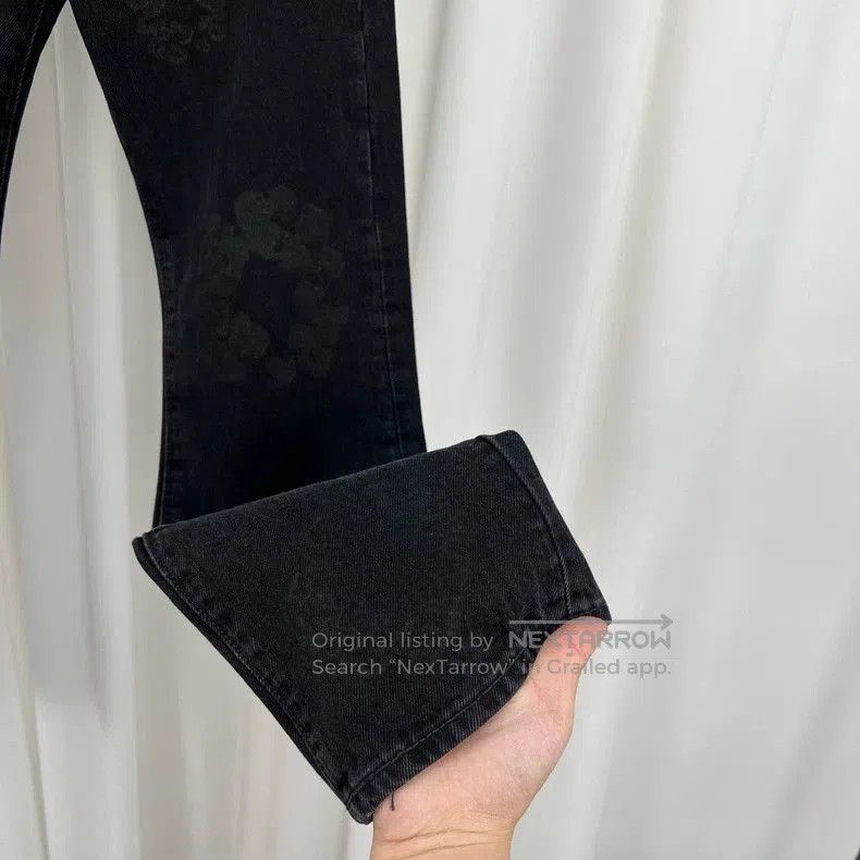 Levi's Levi's Denim Tears Collaborative Cotton Flower Print Jeans. Size US 30 / EU 46 - 4 Thumbnail
