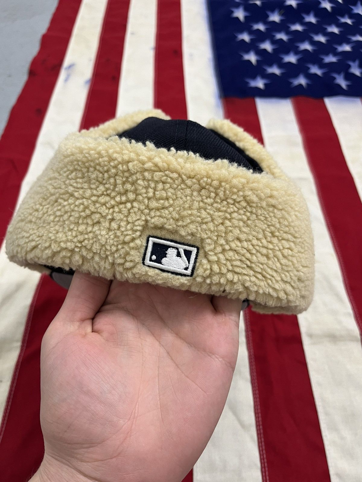 Cooperstown Collection New Era New York Yankees Wool Ear Flap 59FIFTY Fitted Cap Size ONE SIZE - 6 Thumbnail