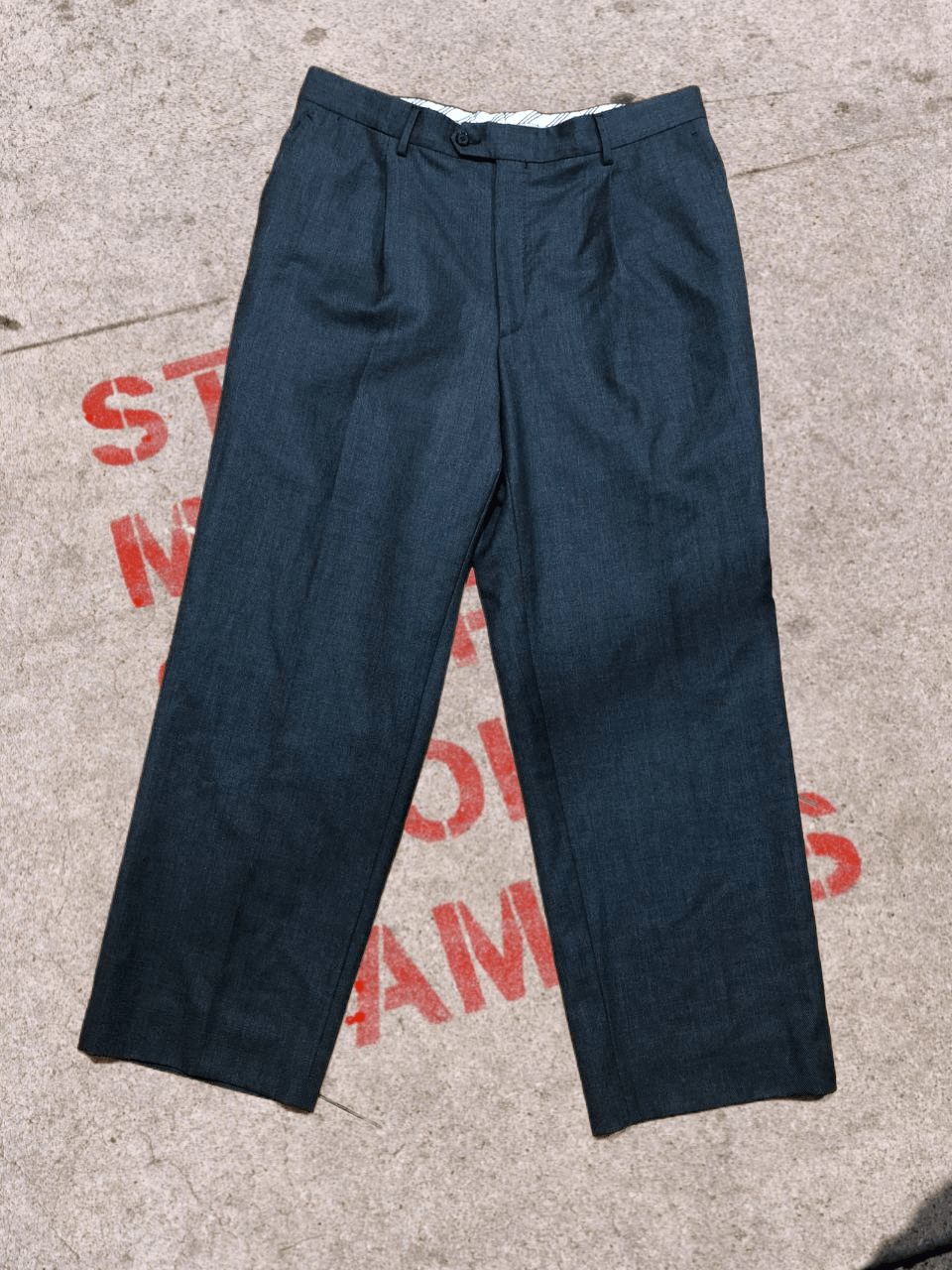 Burberry VINTAGE BURBERRY PANTS Size US 38 / EU 54 - 1 Thumbnail