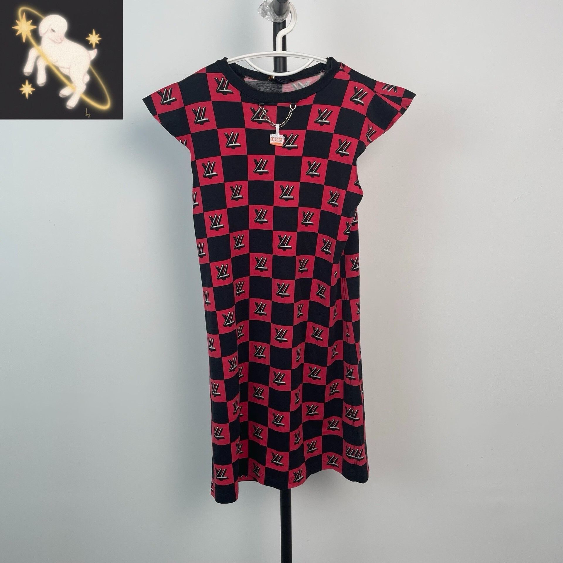 Louis Vuitton Louis Vuitton Black Red Check Short Sleeve Dress Size M / US 6-8 / IT 42-44 - 1 Thumbnail