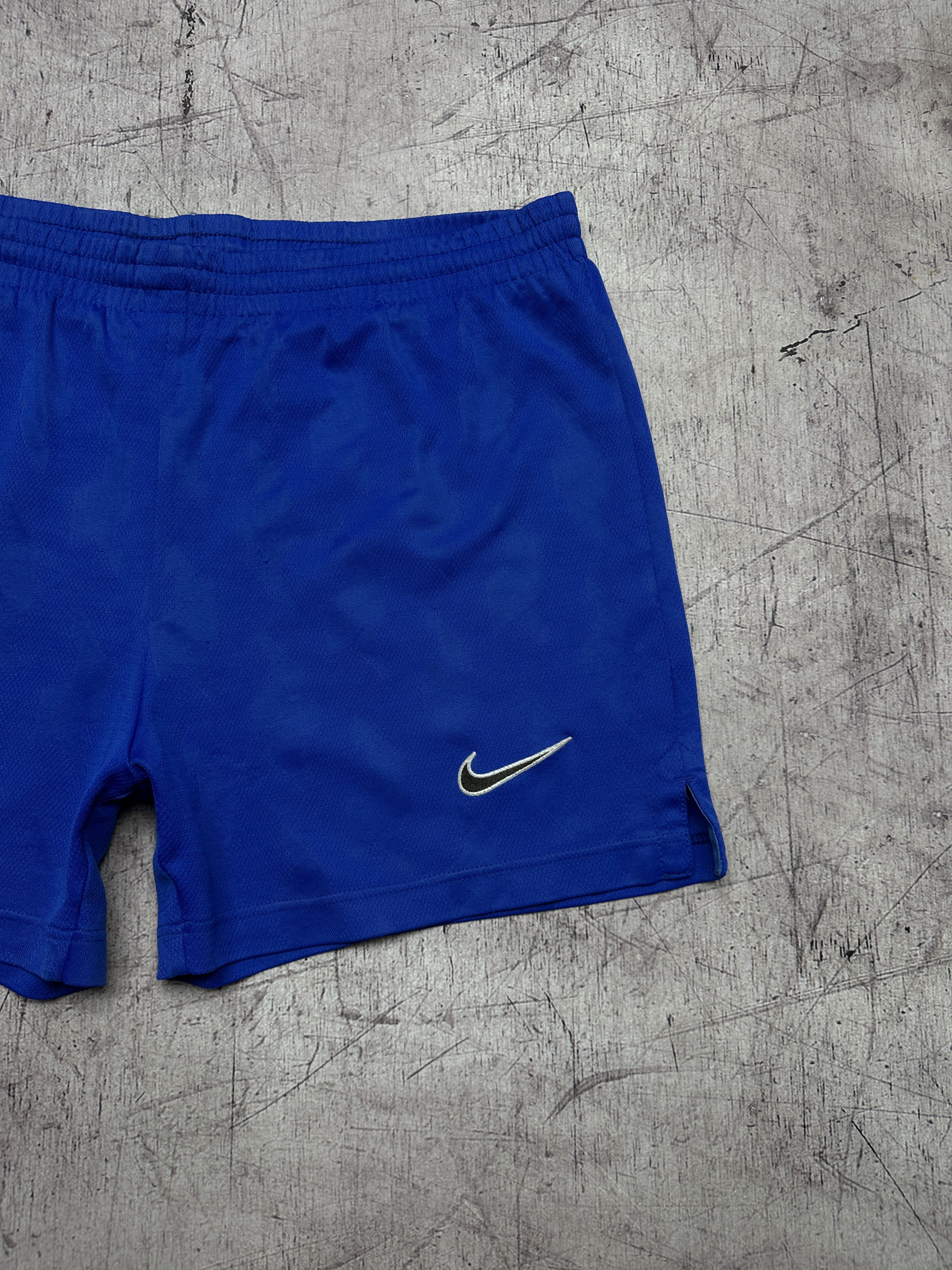 Nike Nike 90s Vintage Mens Shorts Size US 30 / EU 46 - 2 Thumbnail